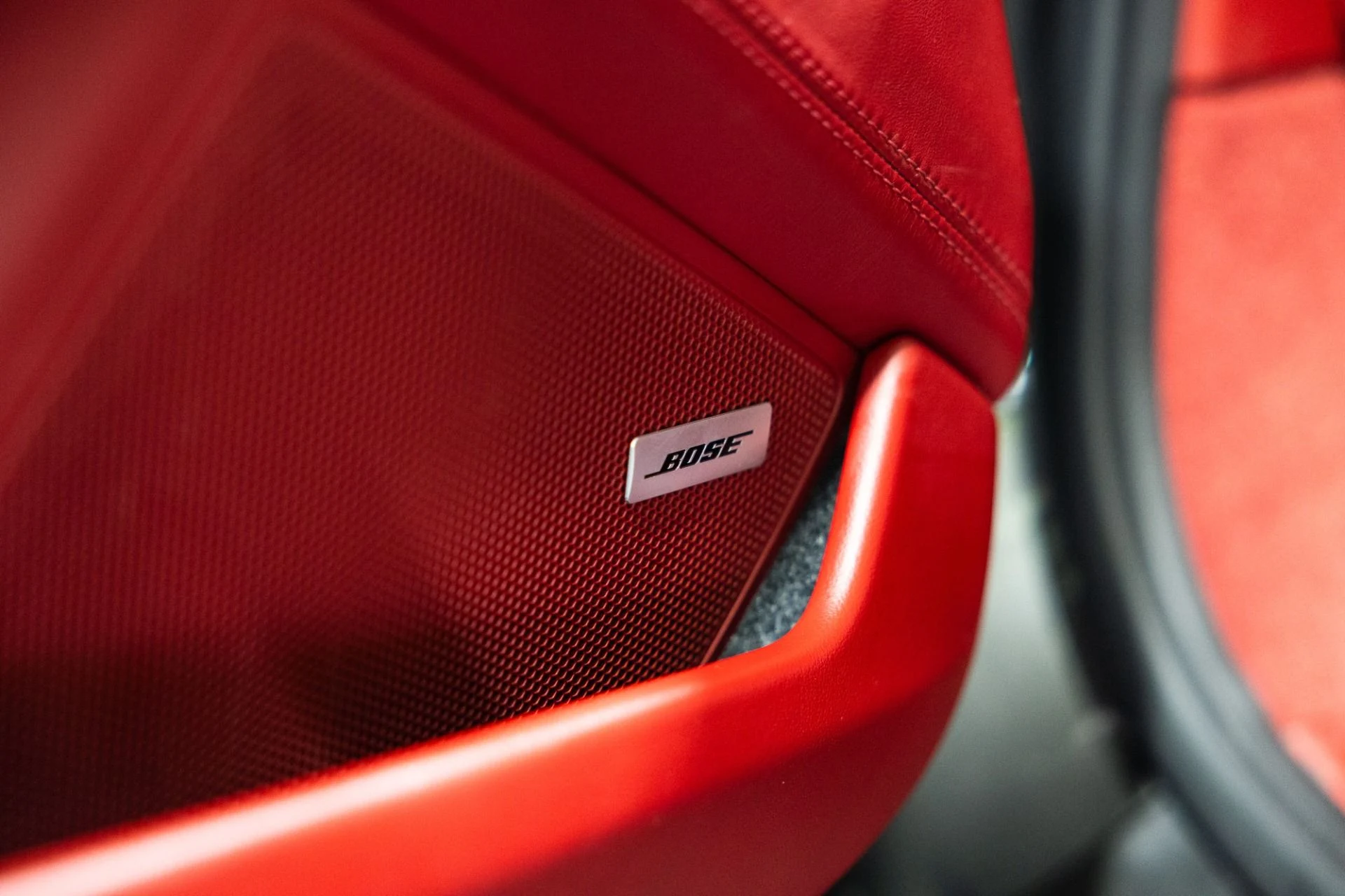 mph020_2468710710_Used_2022_Porsche_911_Targa_4_S_1770782641_4465c8e1f0