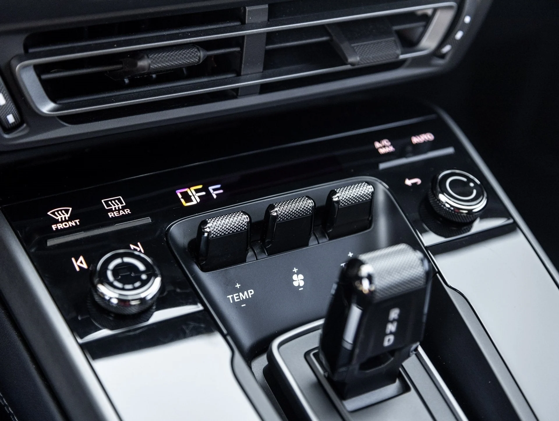 mph020_2476196305_21_ac30545cb9