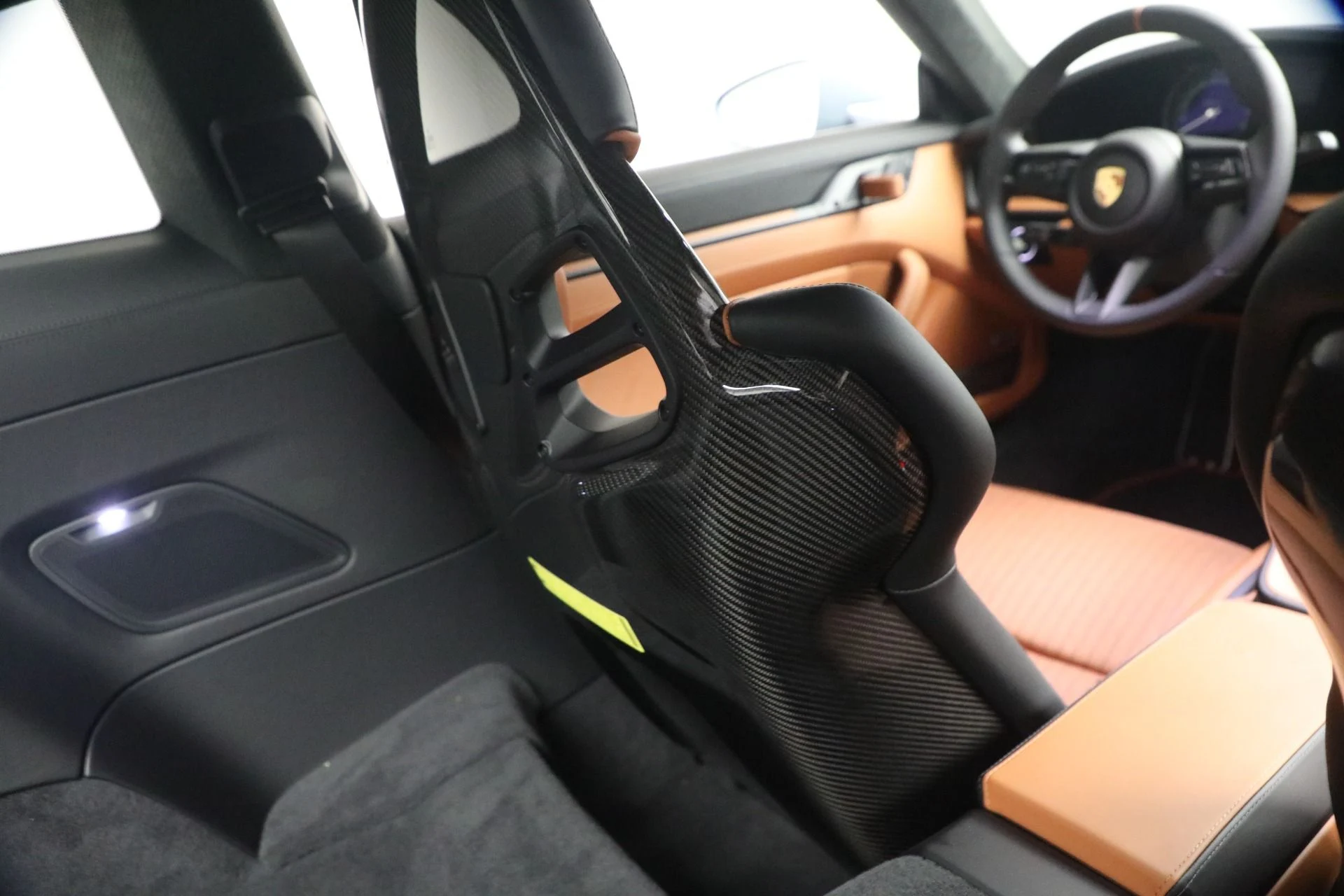 mph020_2477774332_Used_2024_Porsche_911_ST_1764957480_e16781b8a7