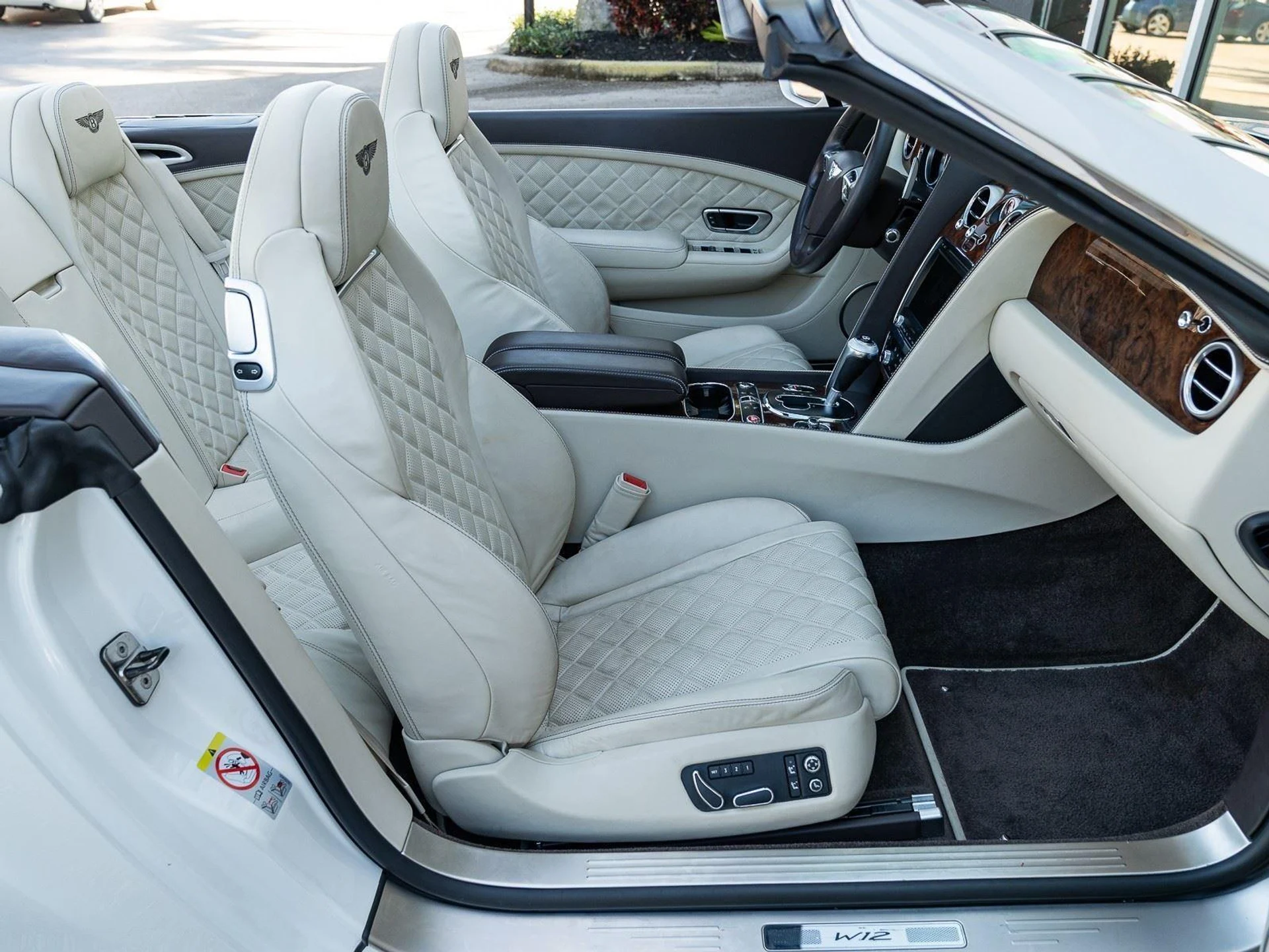 mph020_2485258677_Used_2018_Bentley_Continental_GT_1767952843_4d5a168246