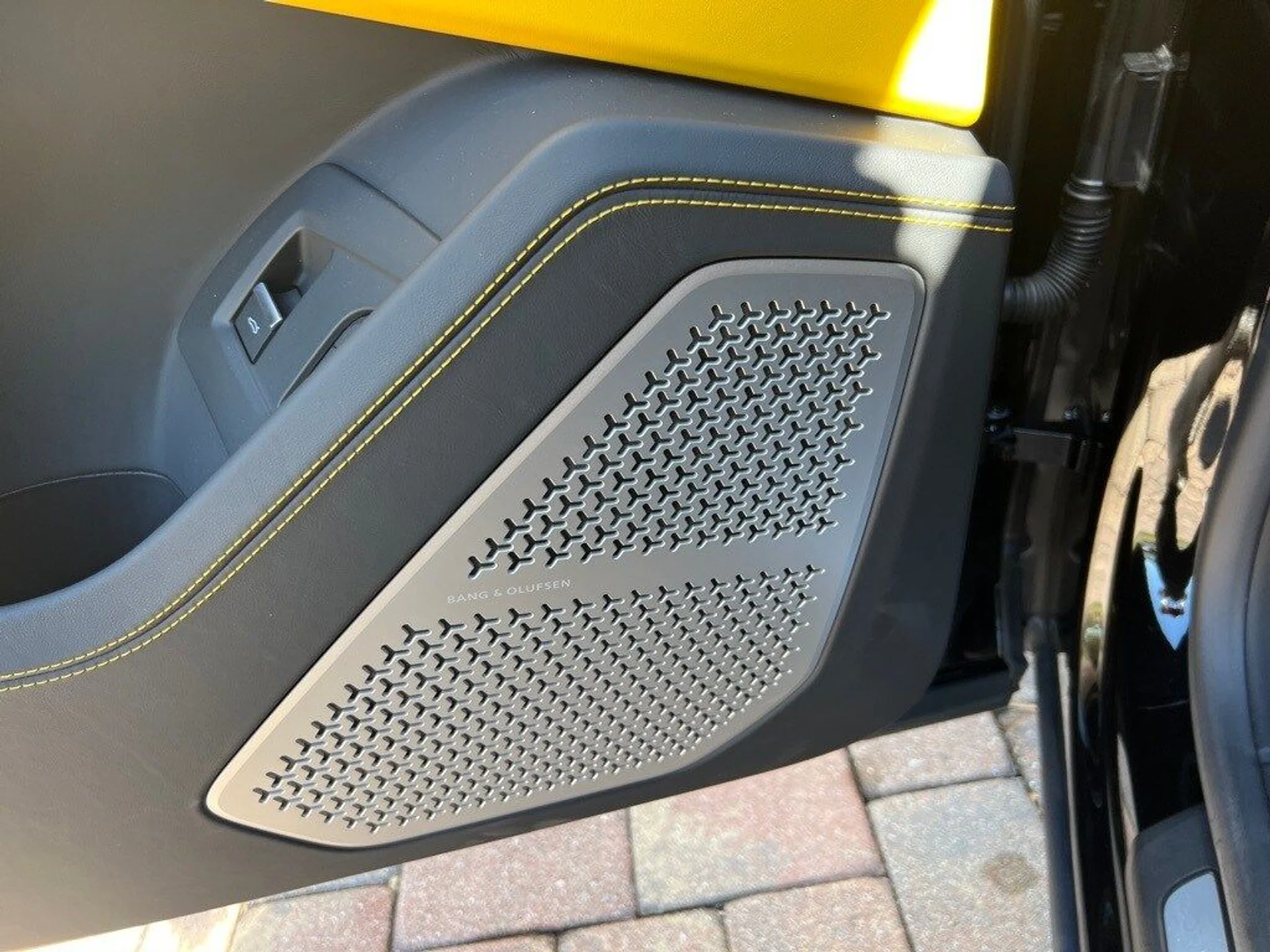 mph020_2489166765_03616cd79751879b054d8e4b6243684dx_5c48ab48e7