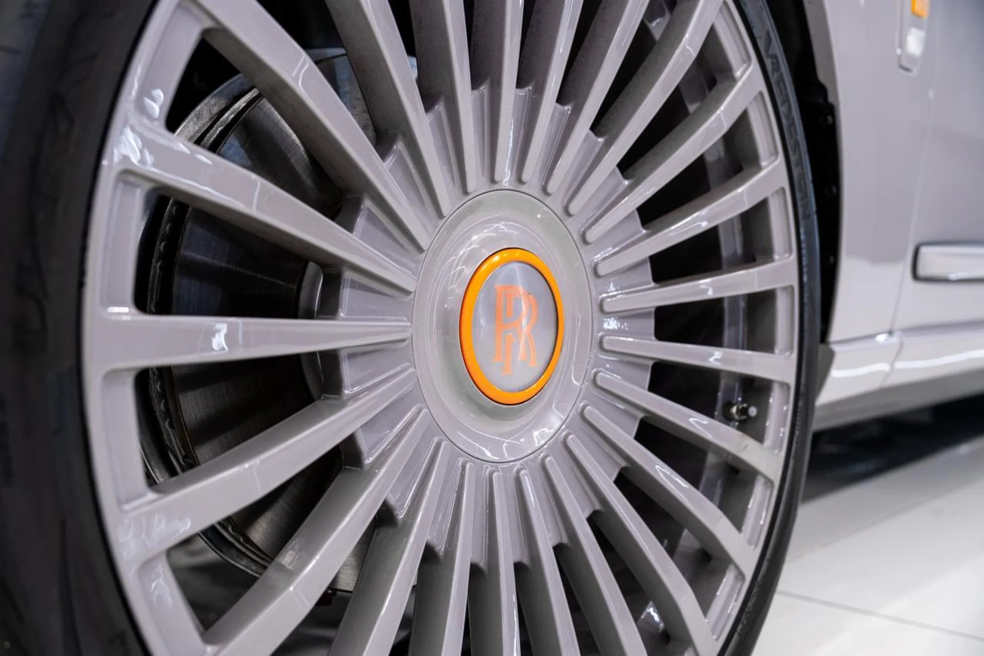 mph020_2489177353_23b5b09739e54e71e433813f2c5a773f_5ca5752a0e