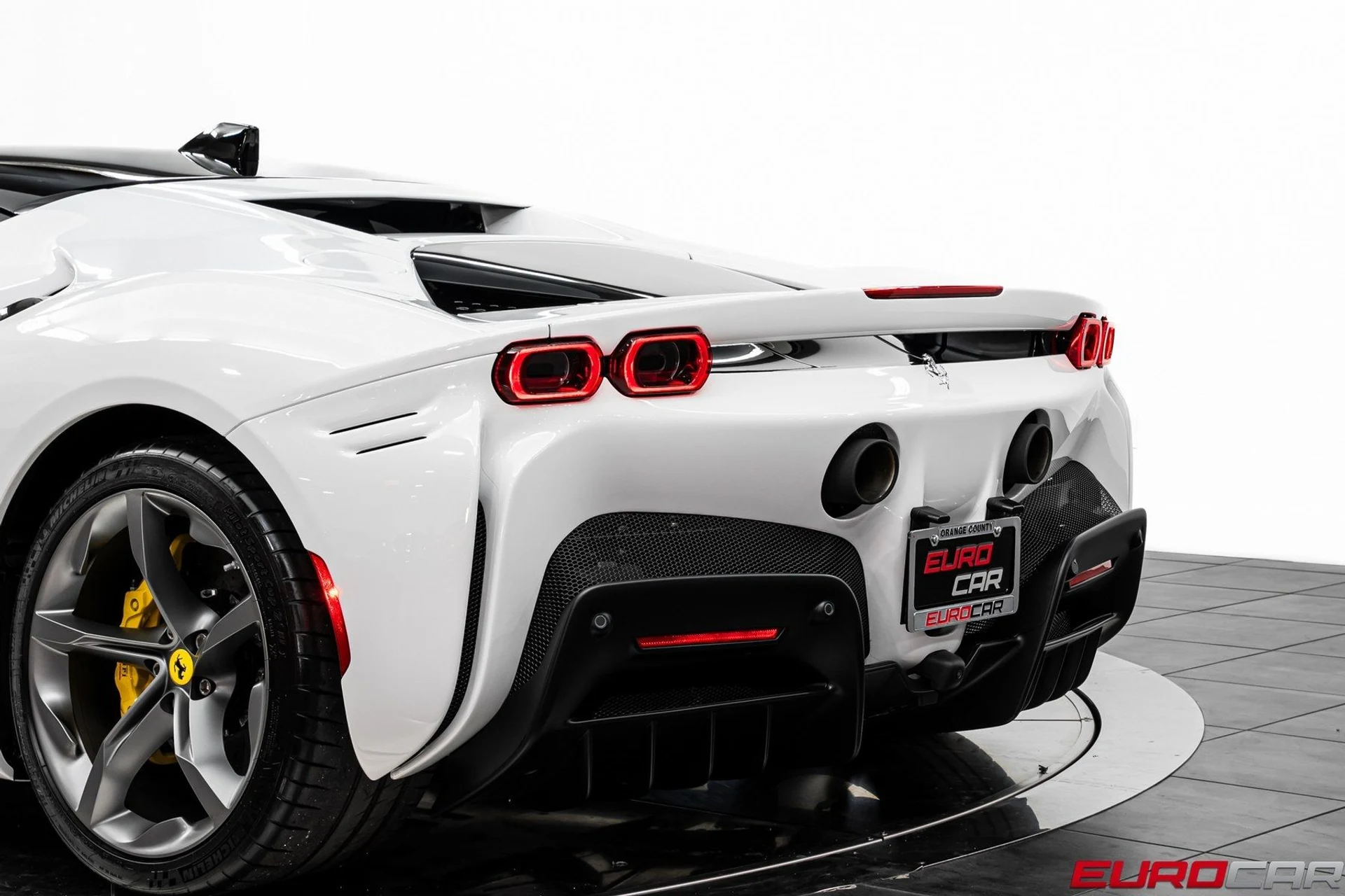 mph020_2491696432_image_21_29a5f33bb0