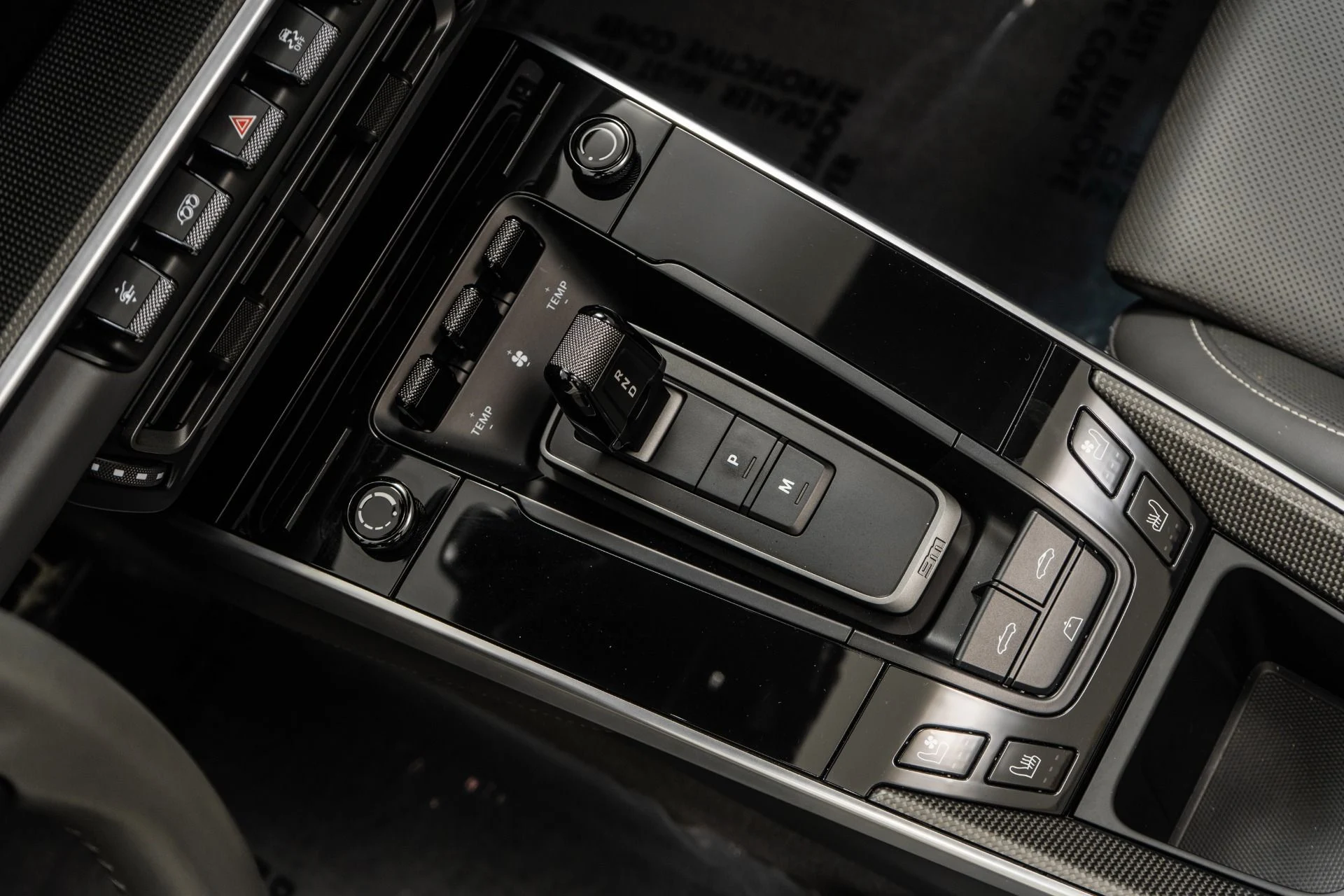 mph020_249339468_Used_2023_Porsche_911_Turbo_S_Cabriolet_1759781880_5c17368928