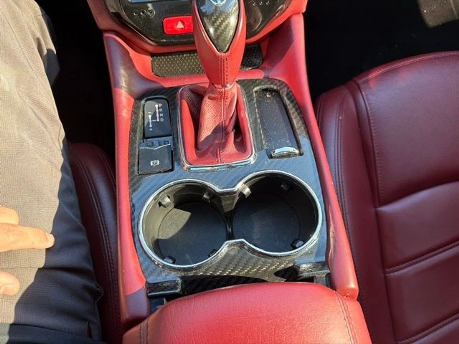 mph020_2495073413_f6bcdca5c24546f1536731509d6af077x_4ca4dac4d2