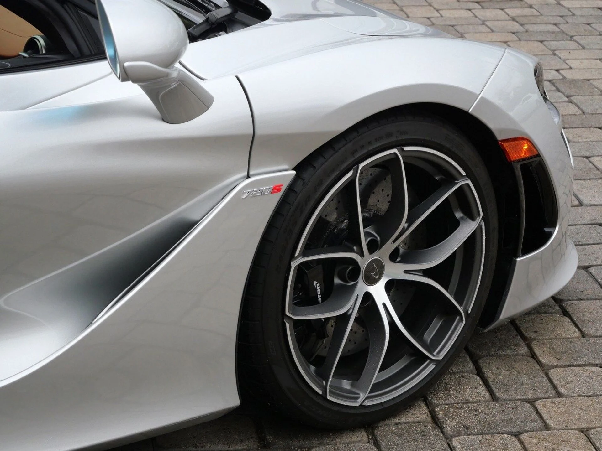 mph020_2495669055_b3e8b986efe1c1a052427fcf9f20b949x_b039eabc07