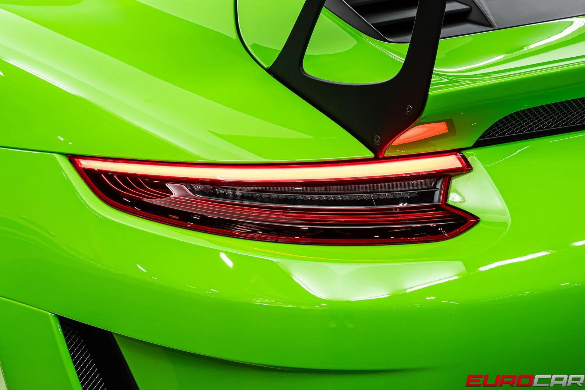 mph020_2499051968_37df17c5_d606_45b1_8538_0770461a55e4_f04308b1bb