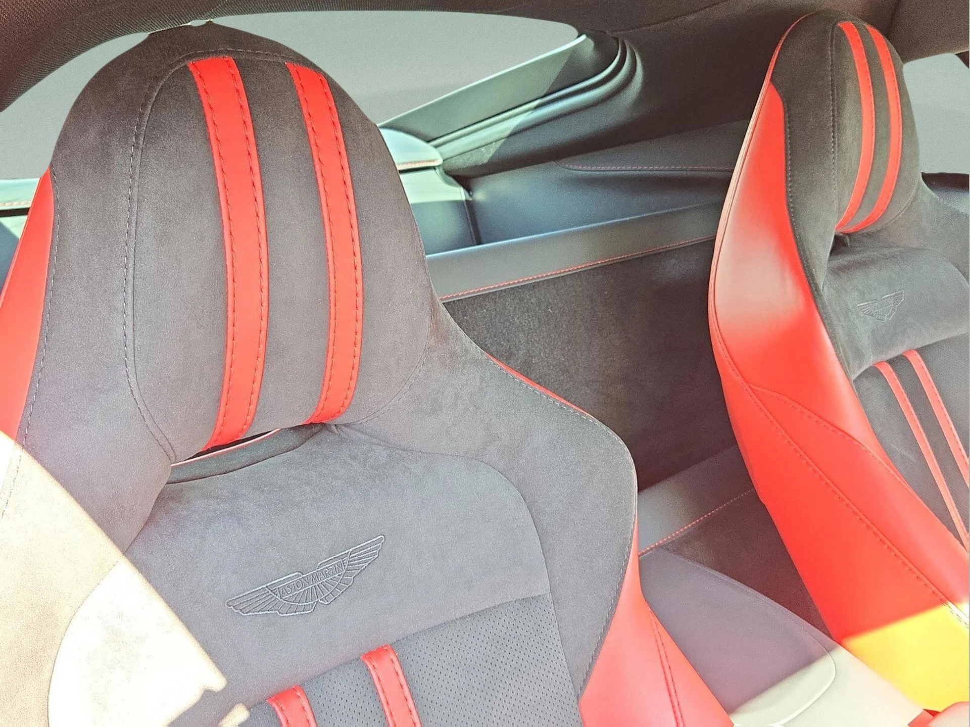 mph020_250013294_79894f9914b662c76cc444a280ab56b9x_d16dc0c6fa