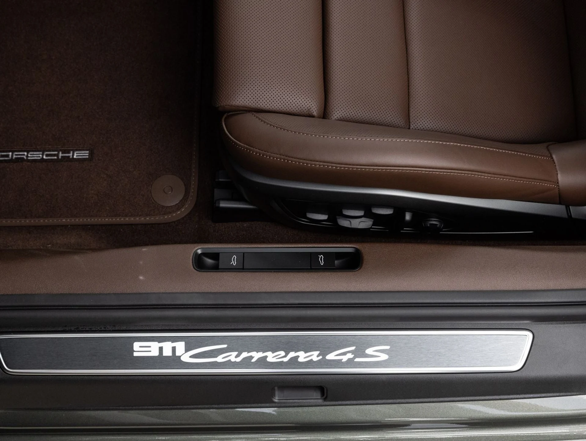 mph020_250471329_21_7dc67f5ed4