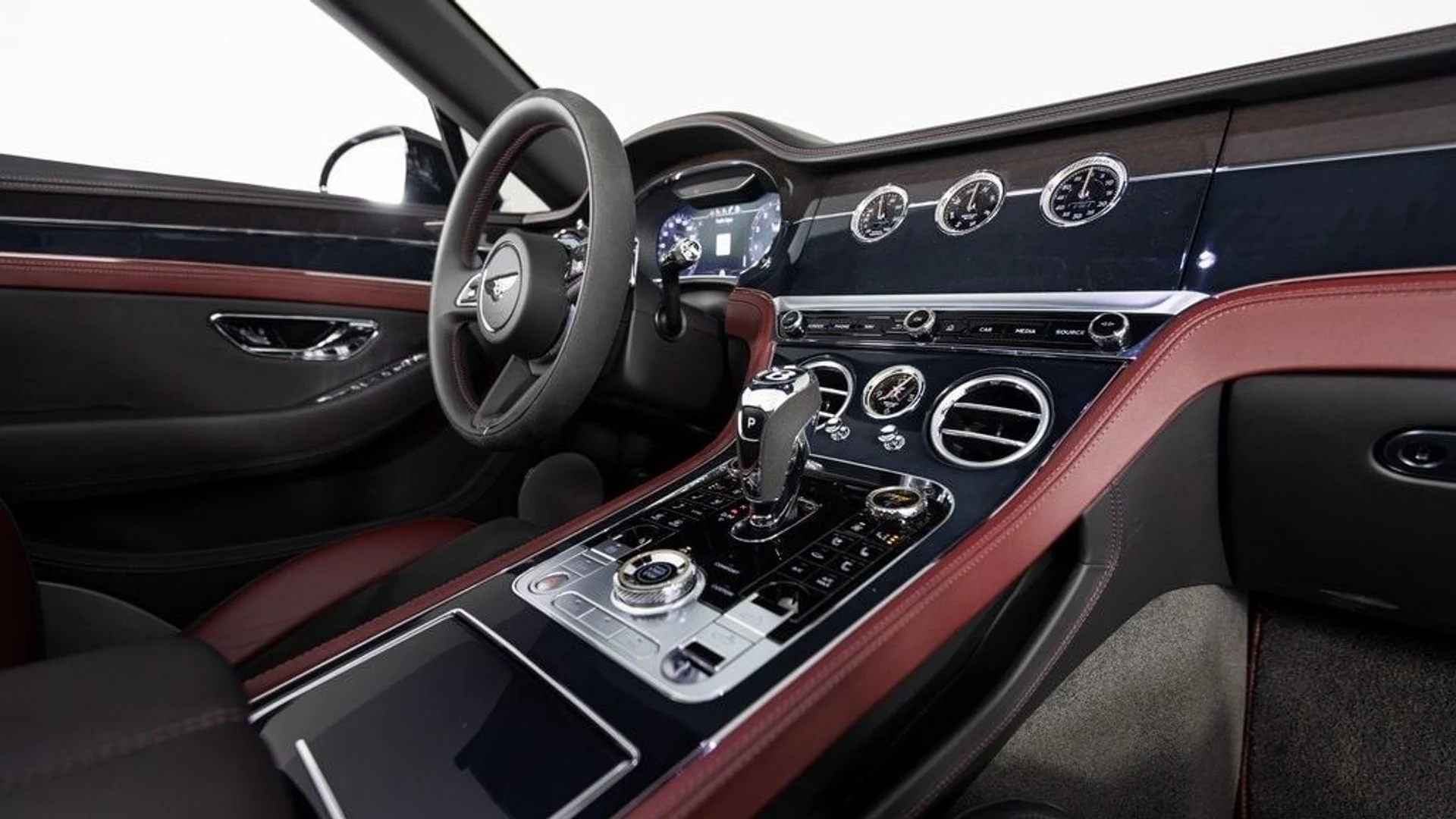 mph020_2504859835_35c4a3a8962ddff235b6f2d316b3f0dcx_15ee28d079