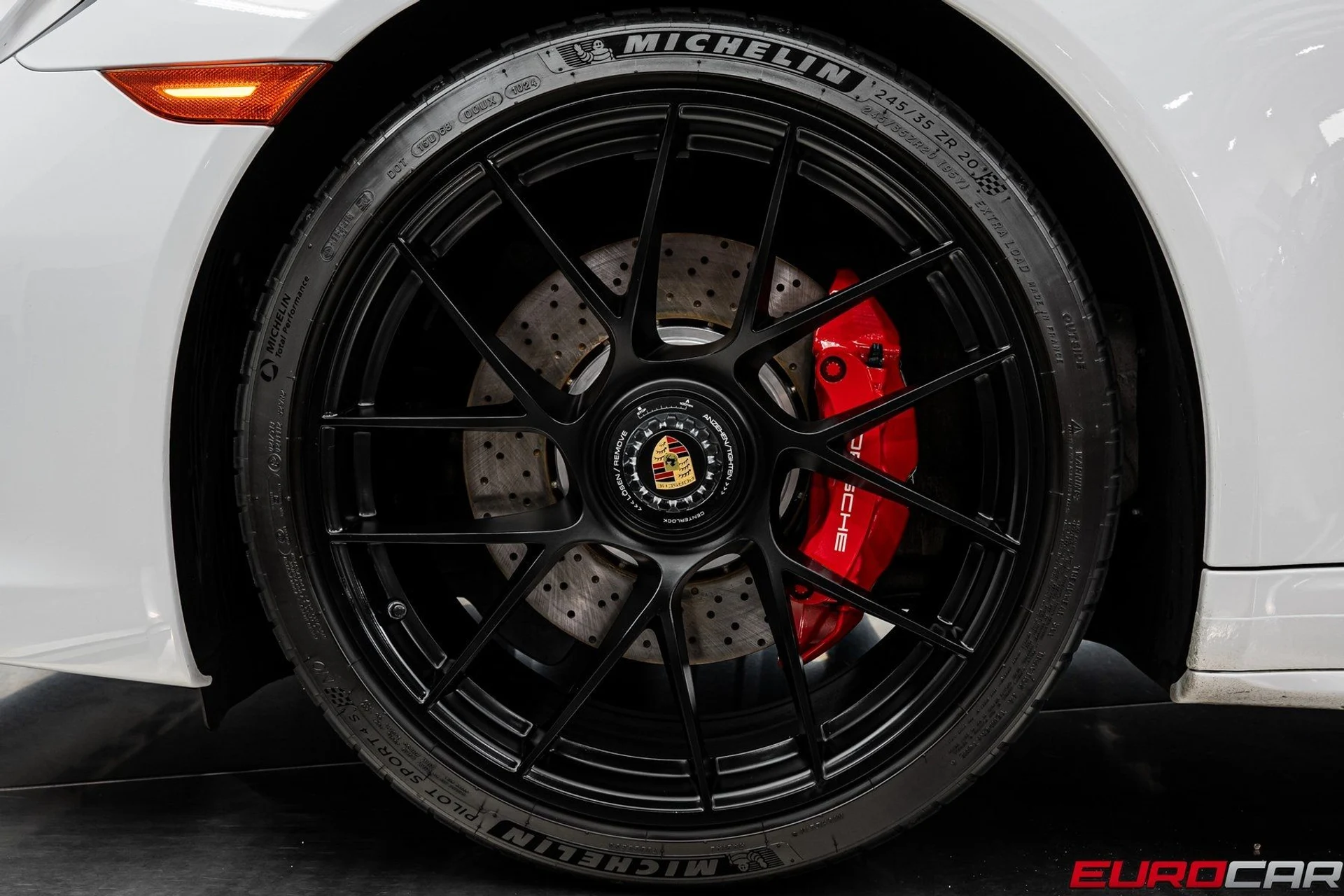 mph020_2505511218_image_21_c35876675f