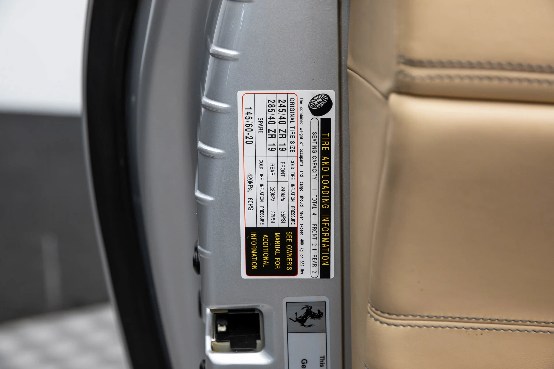 mph020_2518823331_c30567f6fe004fc1853d9dc5365533ba_042413480e