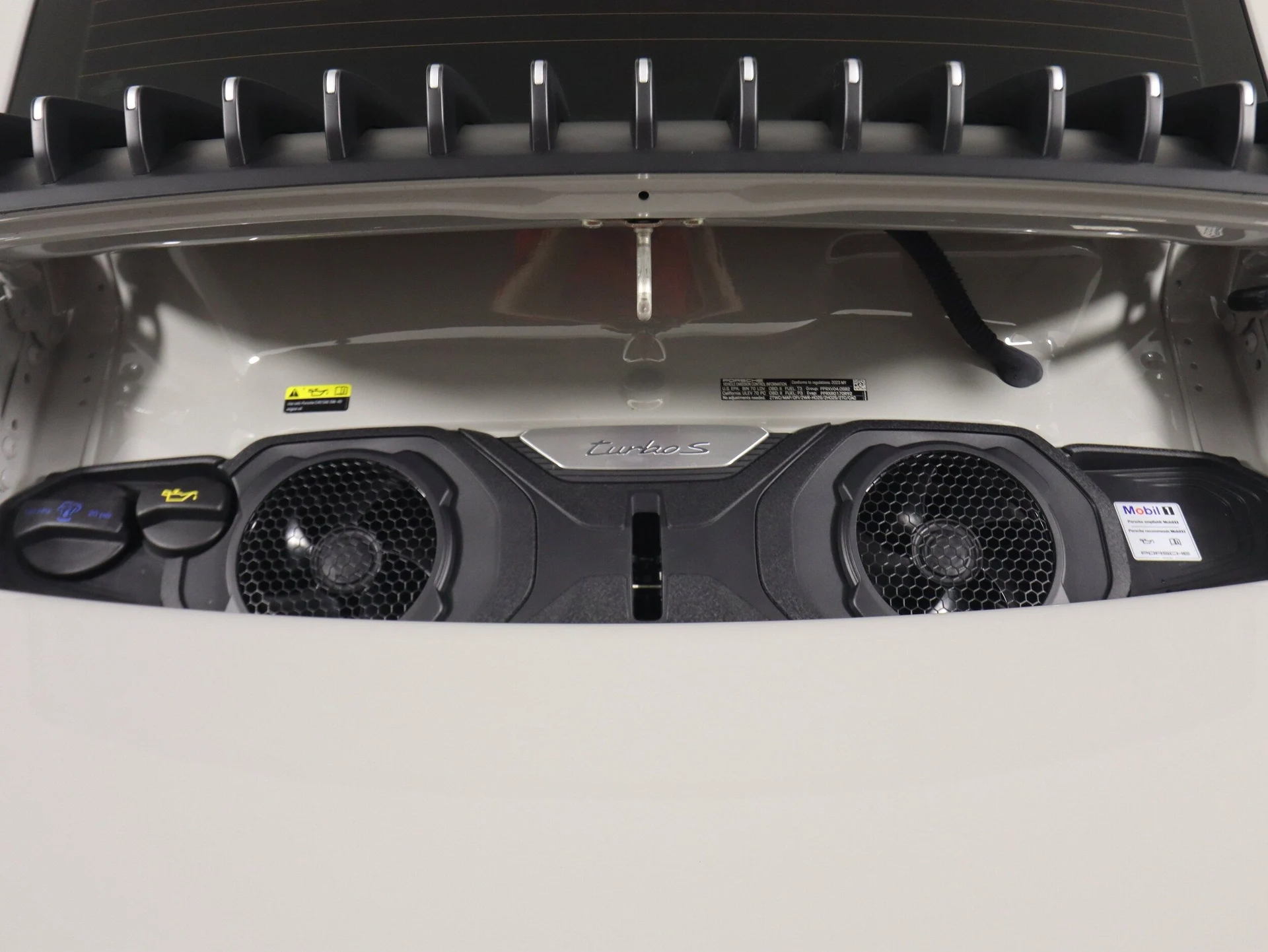 mph020_2521471113_a482b683b07c85867481633434ff0be3x_4a99829254