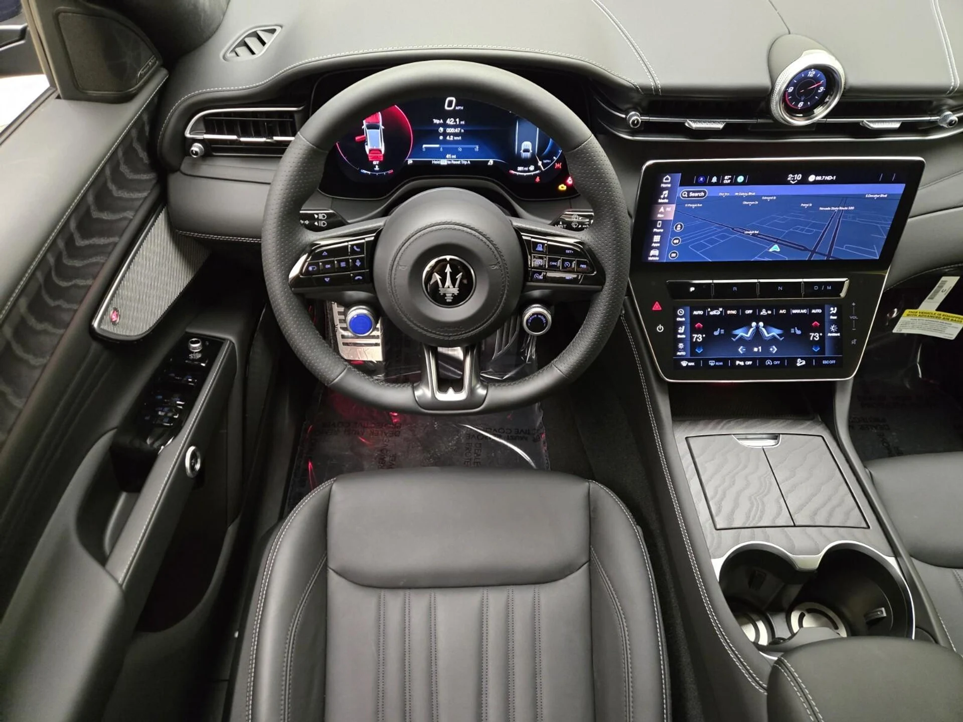 mph020_2524842386_New_2025_Maserati_Grecale_Modena_1771050100_65e71af487