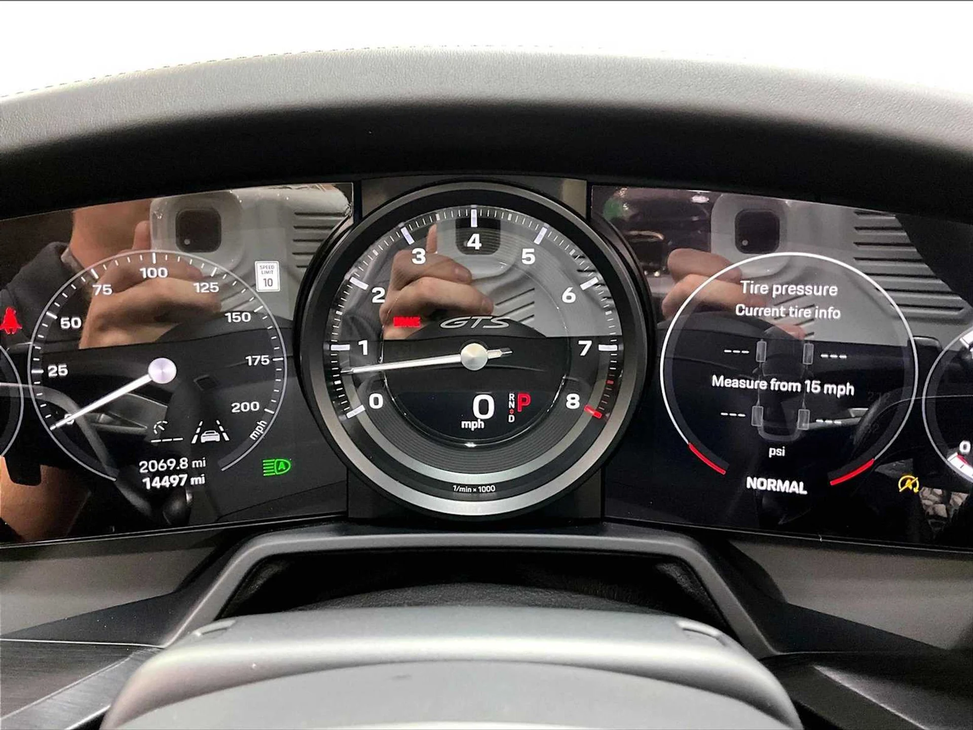 mph020_252519820_1c105b8dd4134262903725287264323ax_3f68d212fe