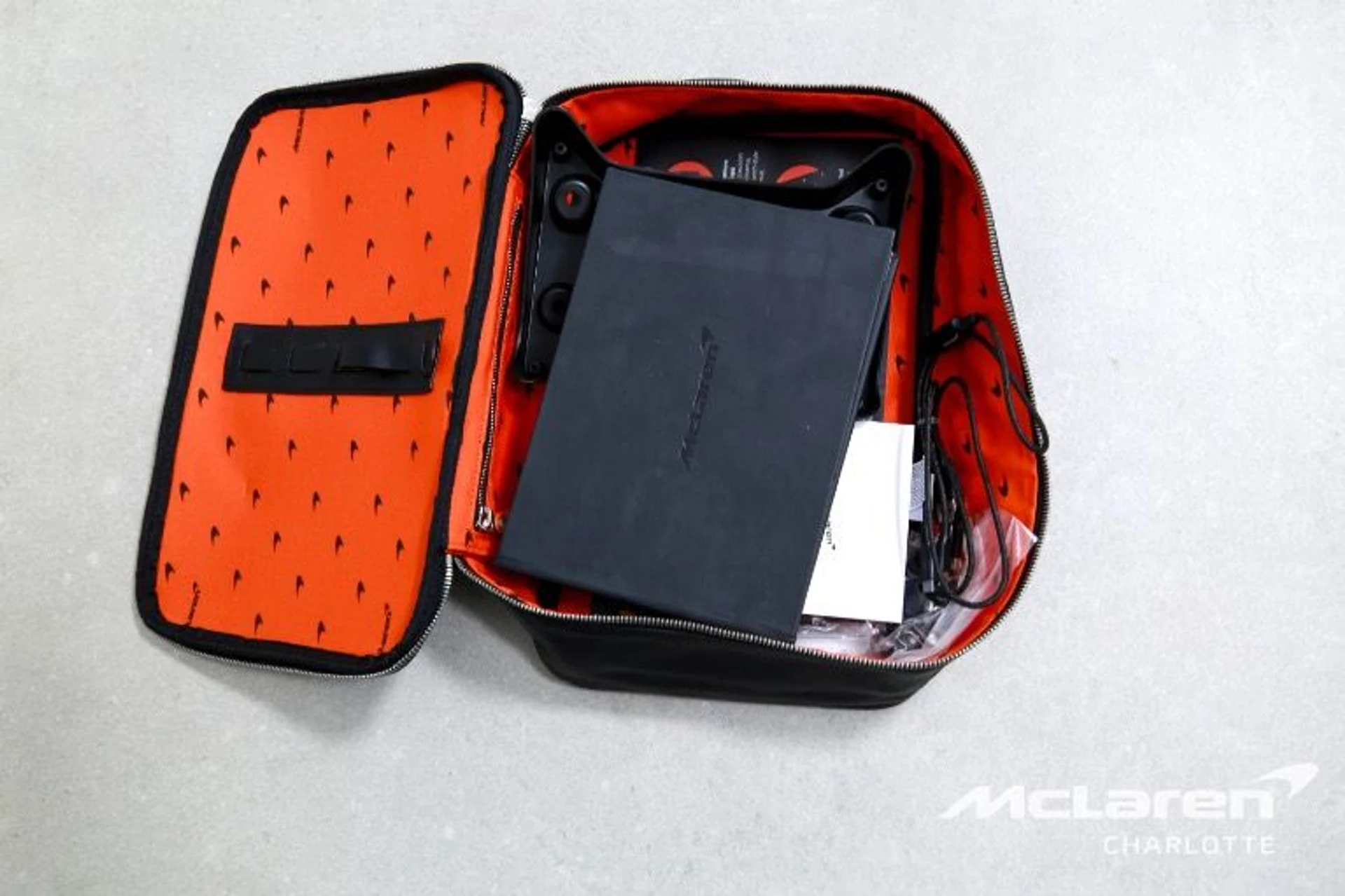 mph020_2525695645_Used_2025_Mc_Laren_Artura_Spider_e1aea0e67a