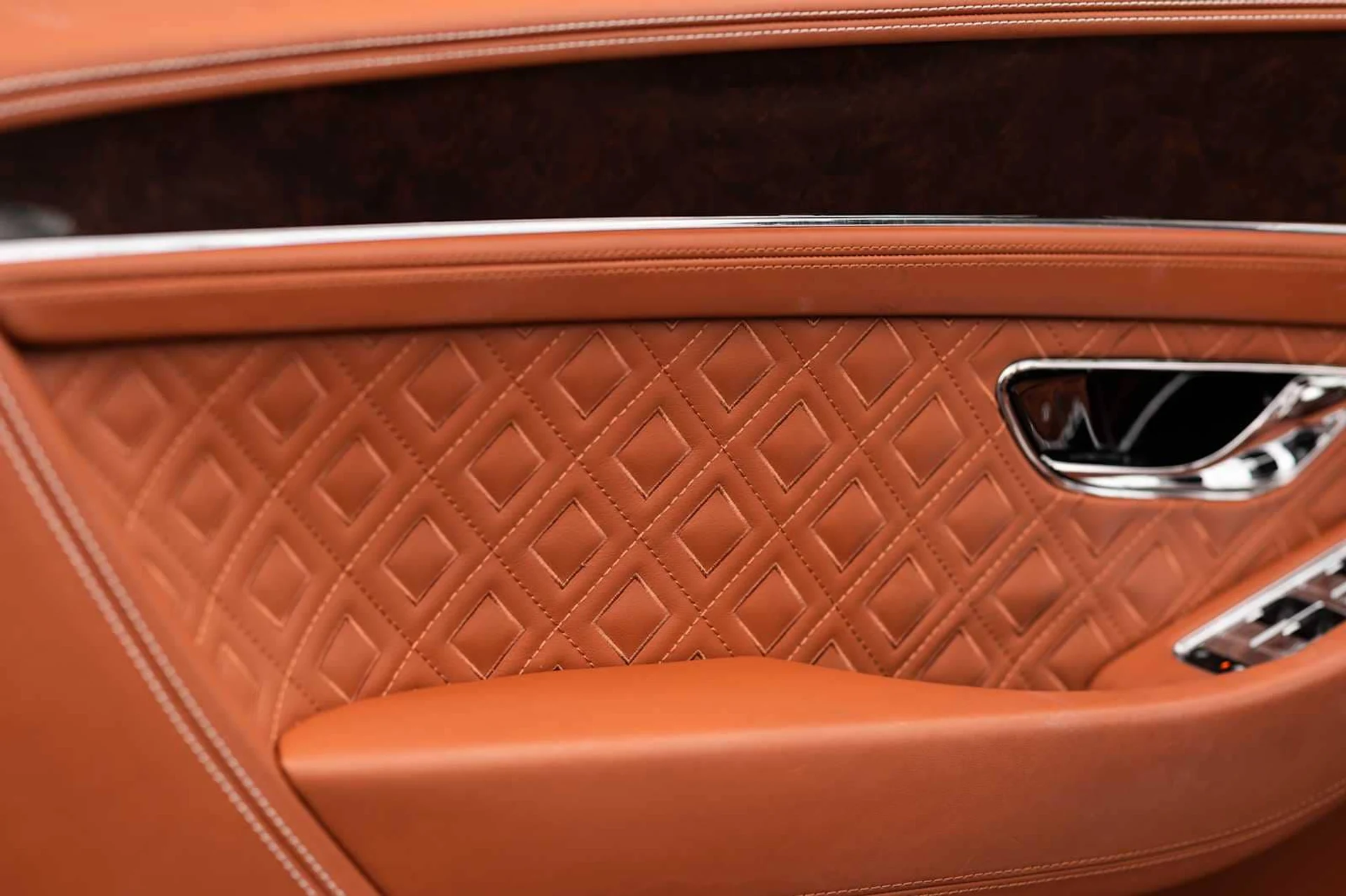 mph020_2535394818_2653e736ee4f03e2cc6e9d148924c415x_516c318af4