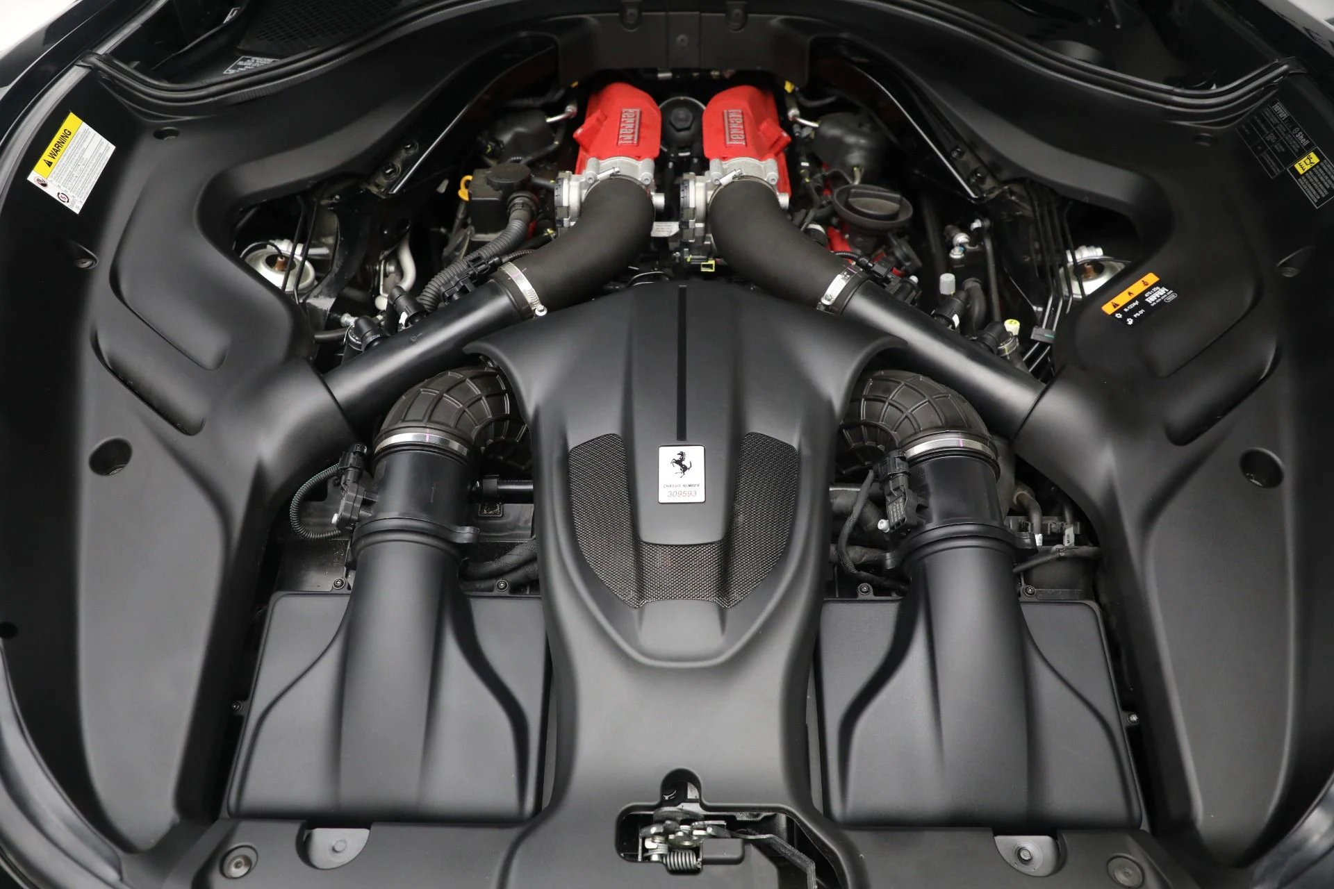 mph020_2539518272_Used_2024_Ferrari_Roma_Spider_1759961484_d6276660c6