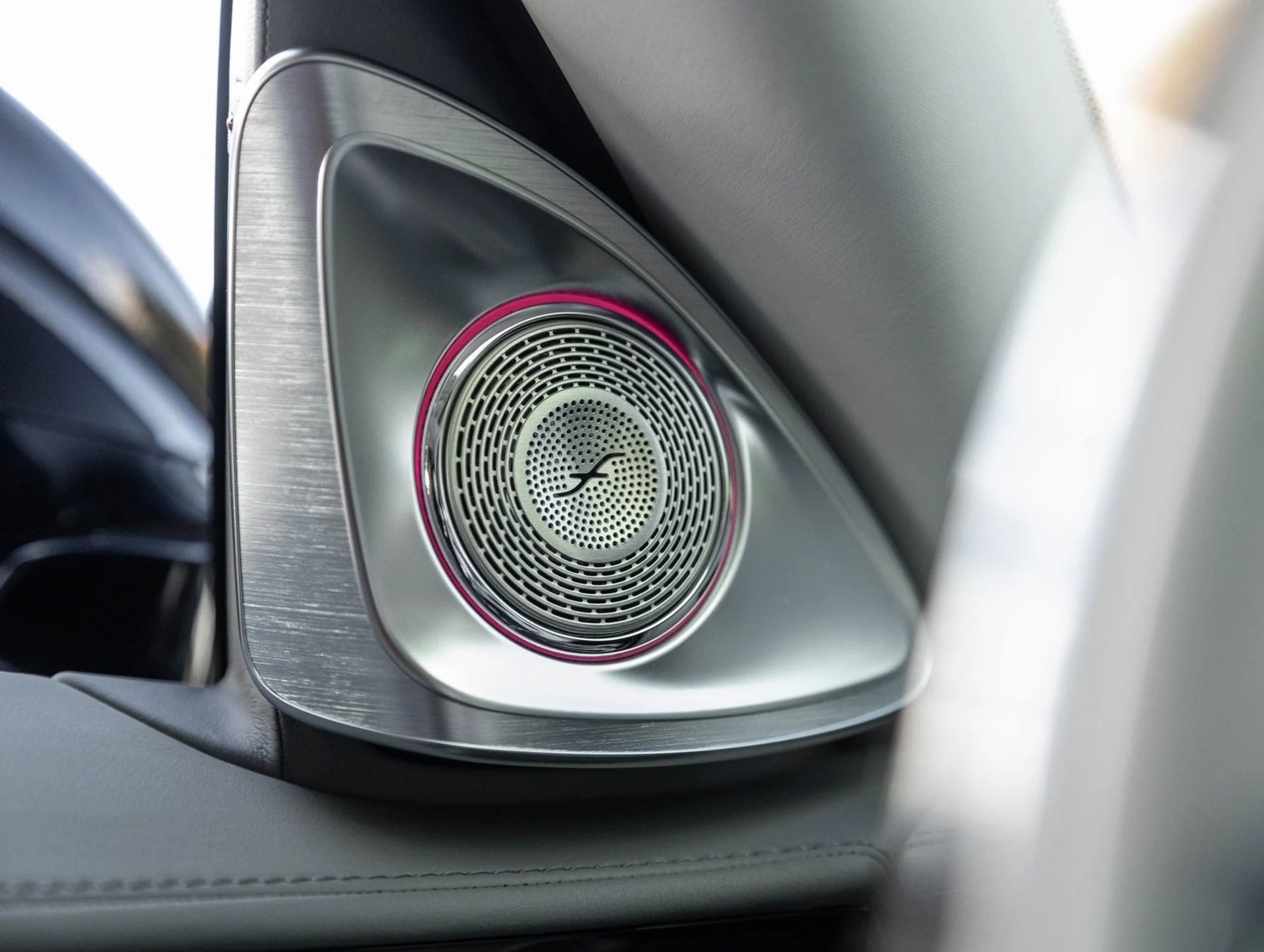 mph020_2542886238_21_20a9ec98d5