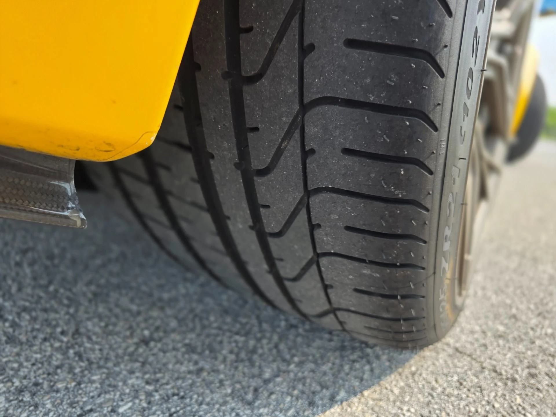 mph020_2546974508_Used_2015_Mc_Laren_650_S_Spider_1754412764_6403868528