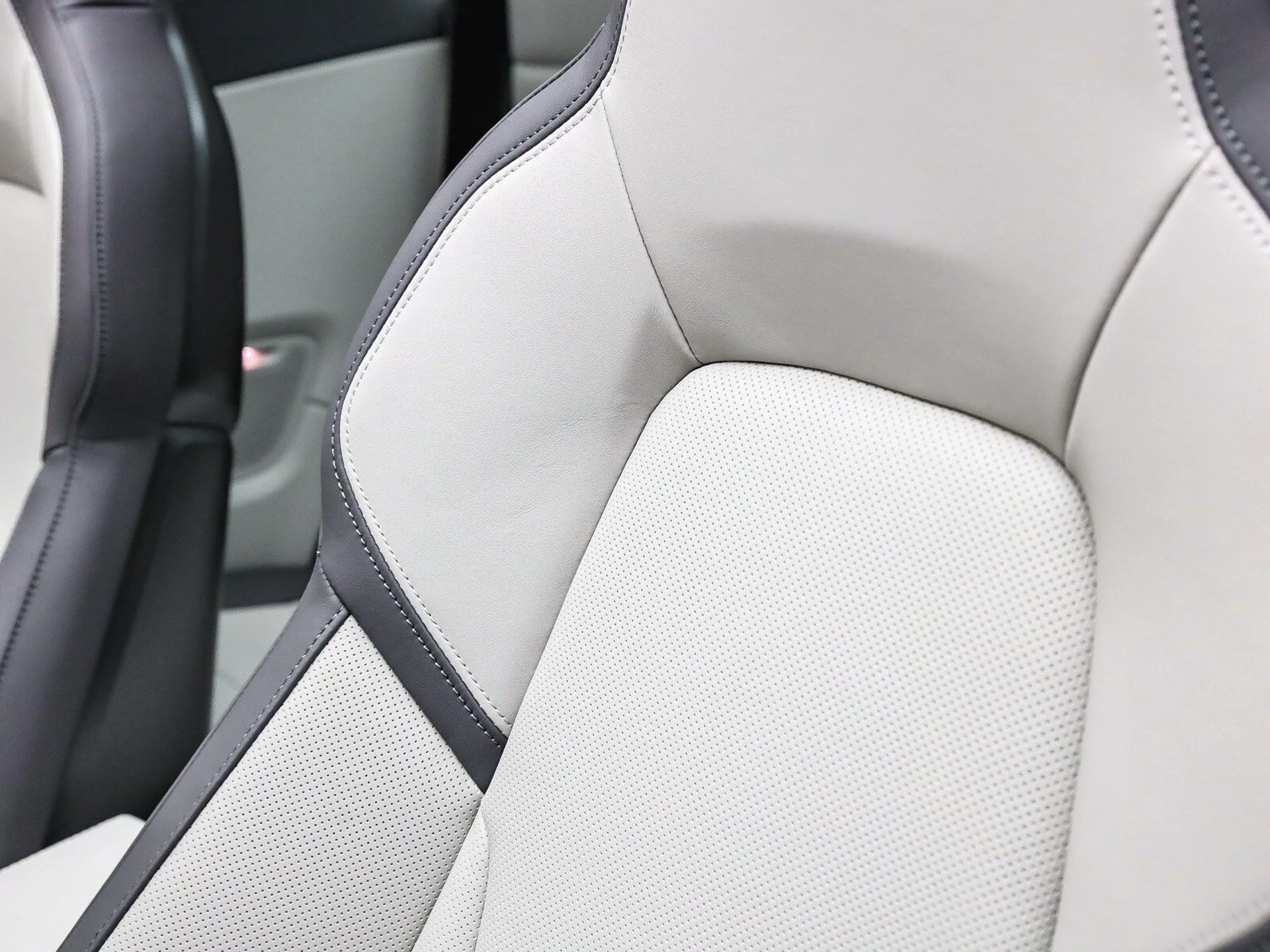 mph020_2556890723_221d6864e07e729a0f54388b06904b7dx_e1d4fa3e84