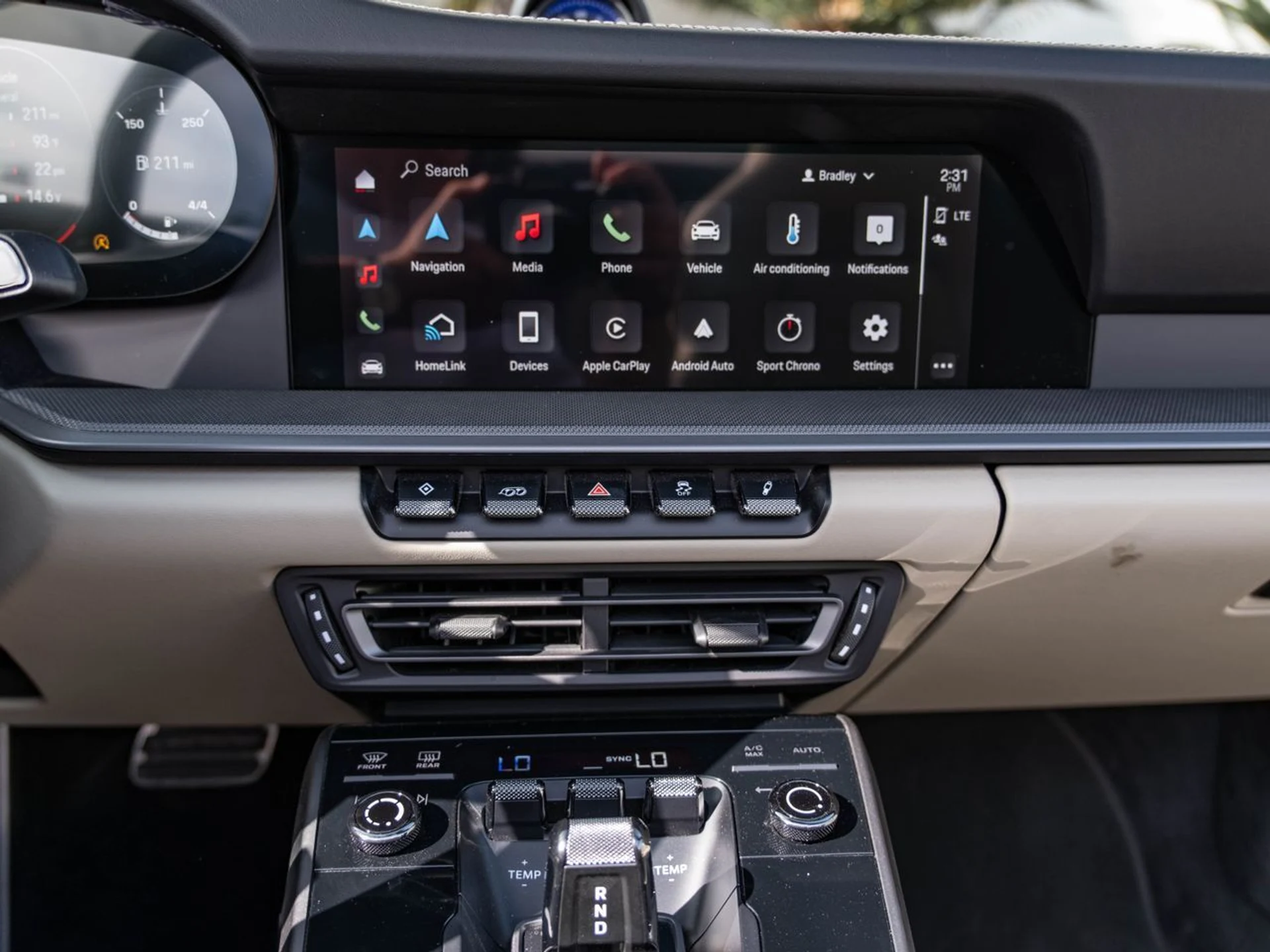 mph020_2571749840_de6e04a4831e421b2e136aee33b74298x_d9d83272f7