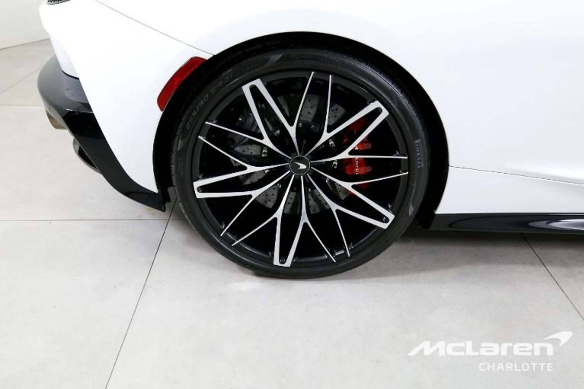 mph020_2574340700_Used_2022_MCLAREN_GT_LUXE_8aca65513a