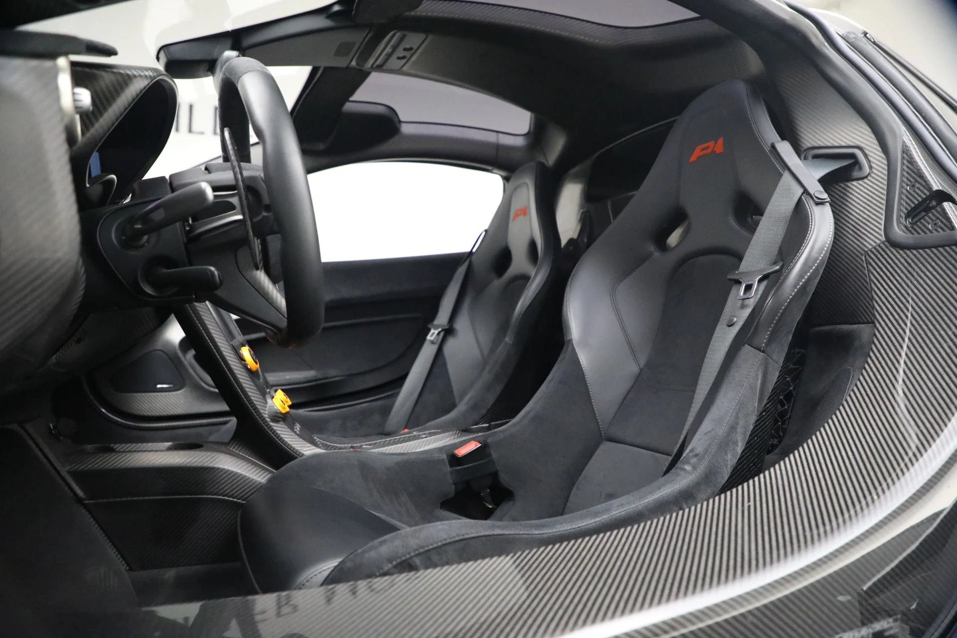 mph020_2577965862_Used_2014_Mc_Laren_P1_e0bfec7223