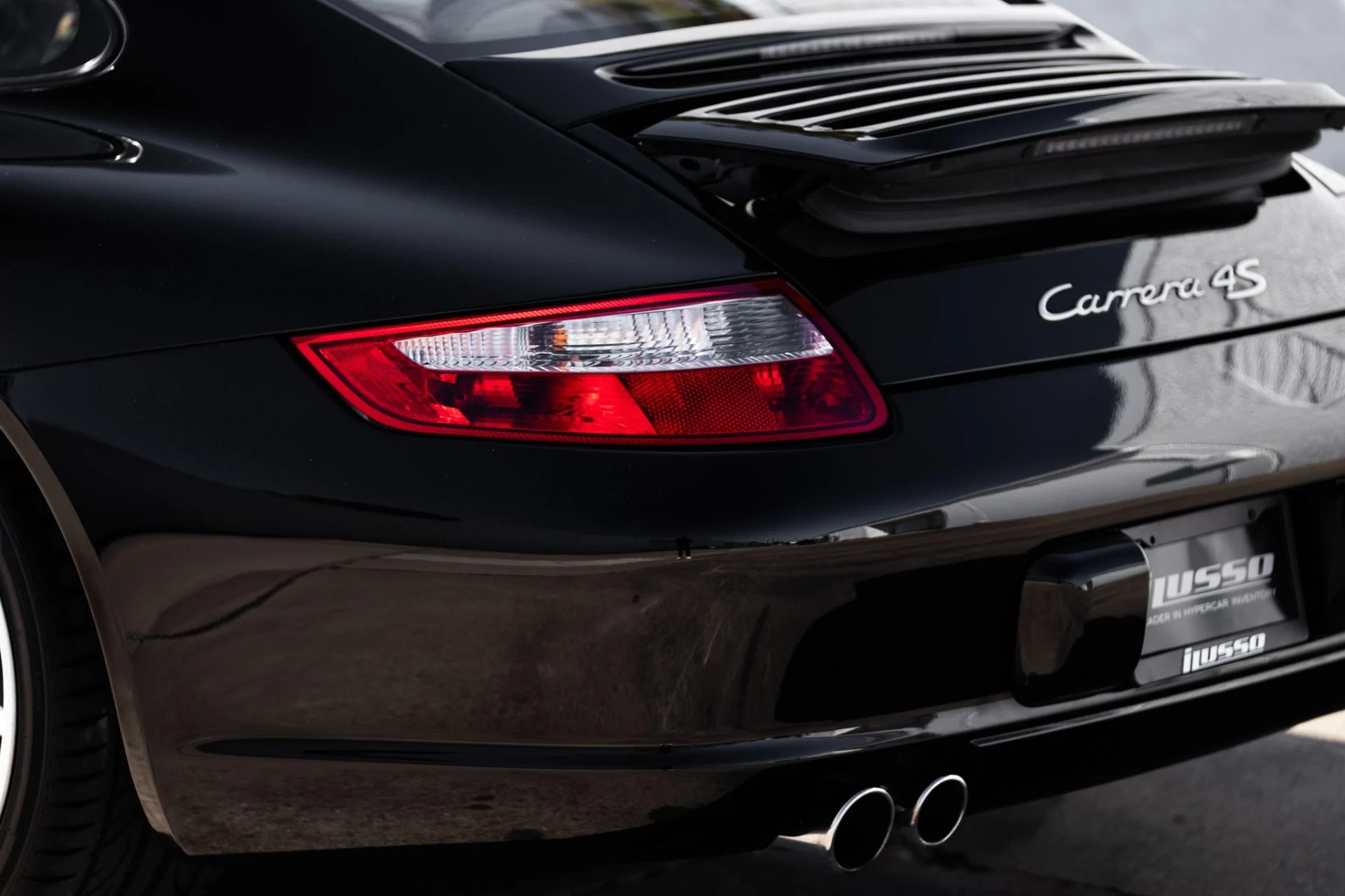 mph020_258130514_Used_2006_Porsche_911_Carrera_4_S_1765481639_40d8b5e9a4