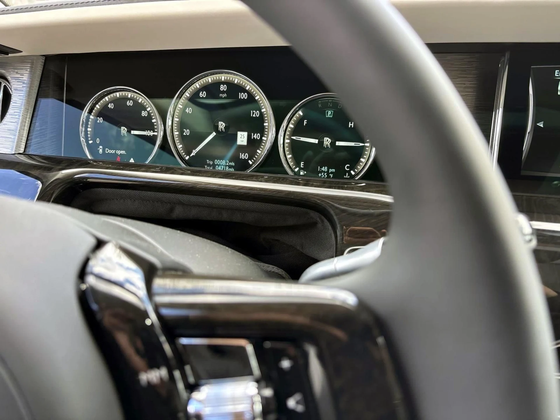 mph020_2581542895_5c852900e73042456e9f8758dcdb8fdfx_1a4e09ae84