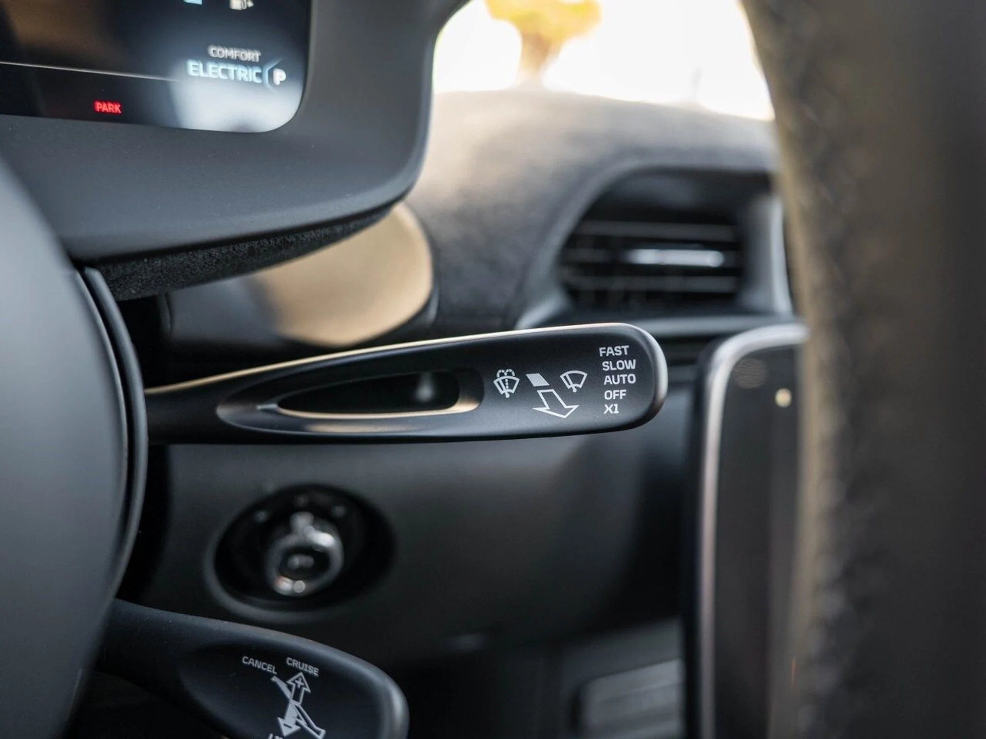 mph020_25821495_05da224979c3e696d2f2d9275006a964x_f557adeb6e