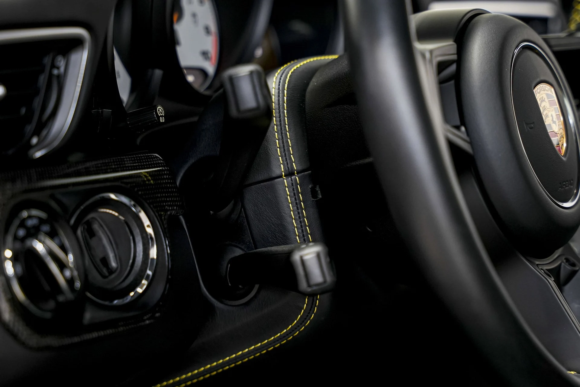 mph020_2587087186_98a836ce623126bdbc8eb3f4a5896d0ex_e0bb1094b2