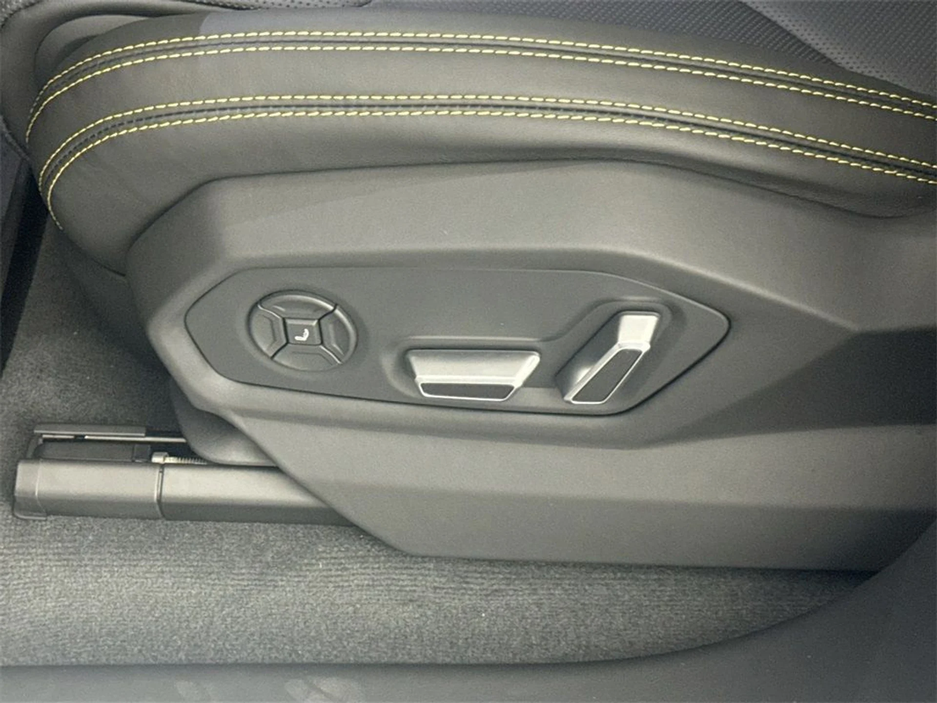 mph020_2589262271_8c7753acd78c02b1bfc948c462053265_e1a3de8b80