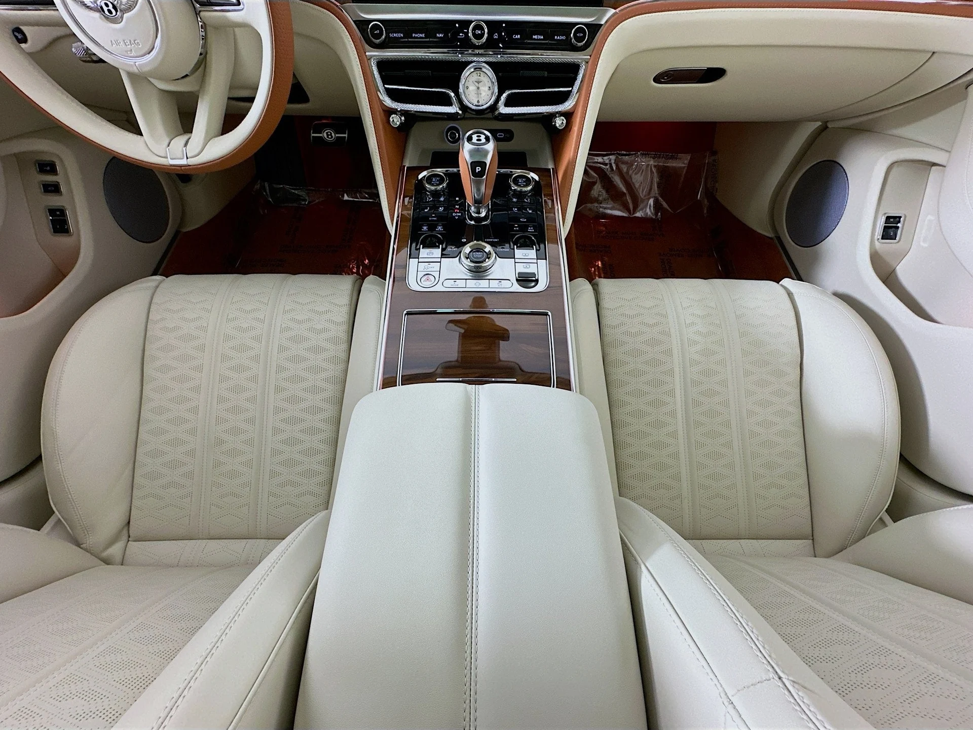 mph020_2589771506_21_681d642e07