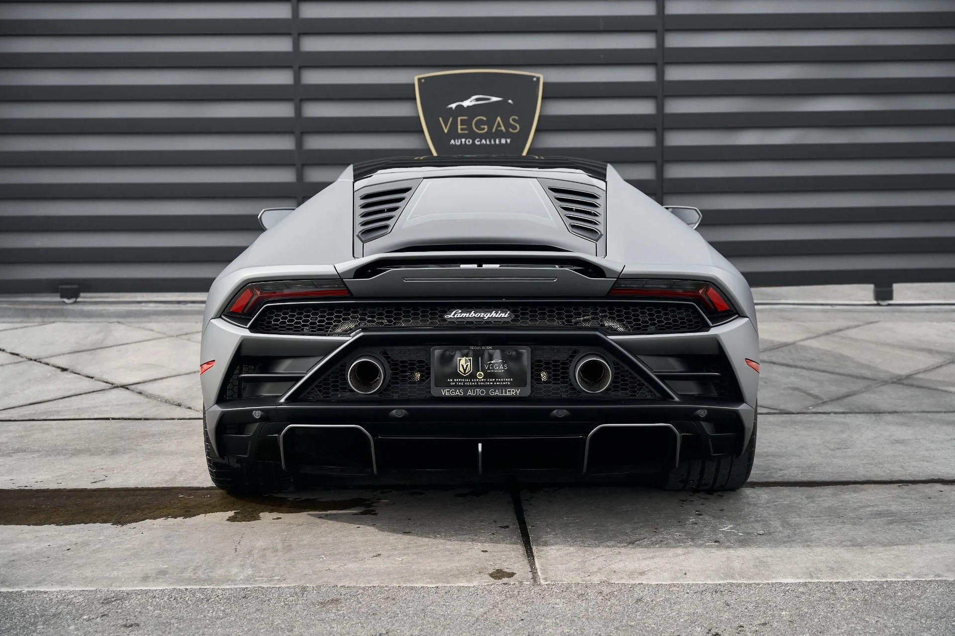 mph020_259122271_Used_2023_Lamborghini_Huracan_EVO_Base_1769049016_6bf22acad4