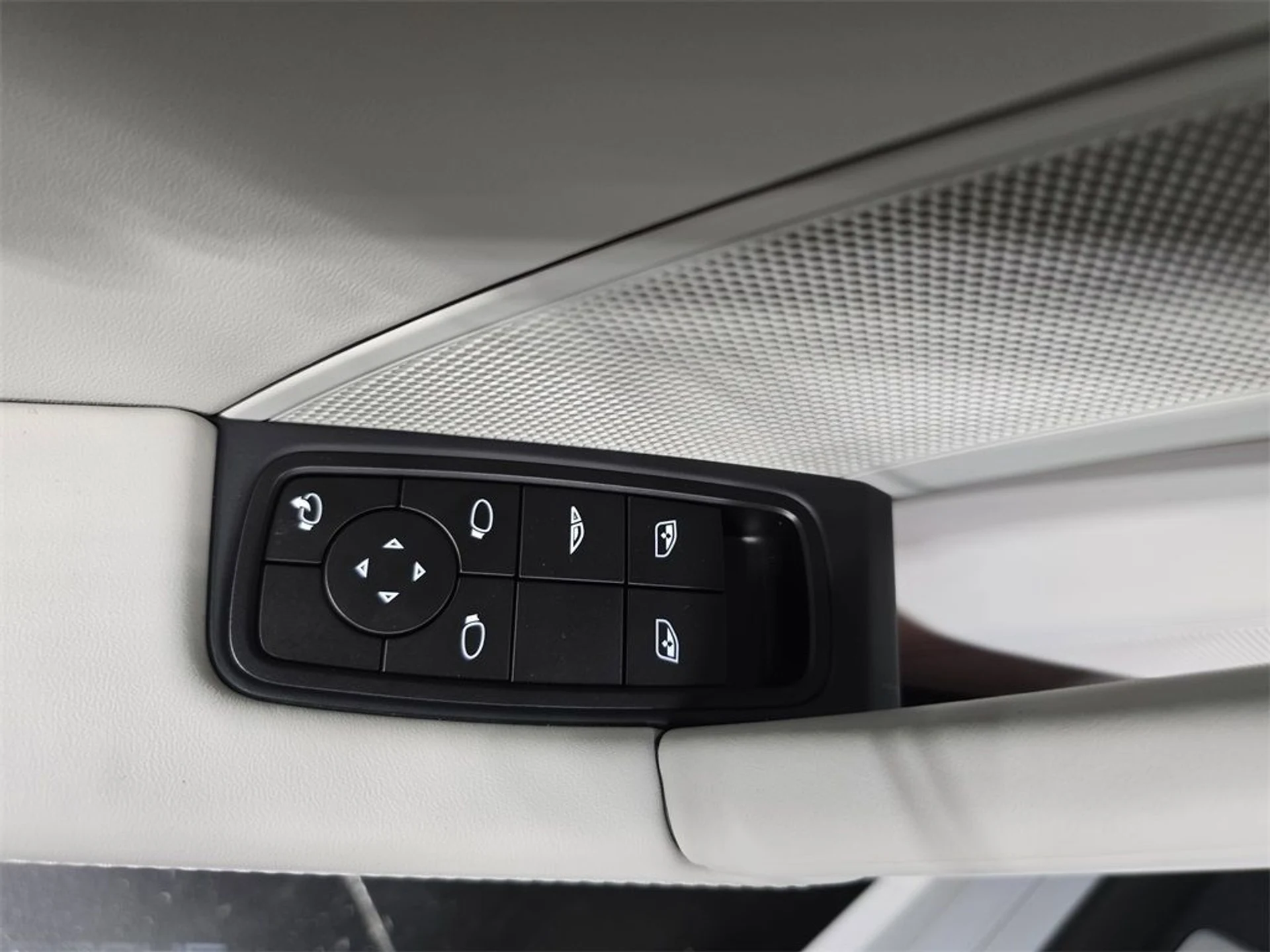 mph020_2592308521_e81a0e6527e7703974da2210b2d14d58_46f8a381ca