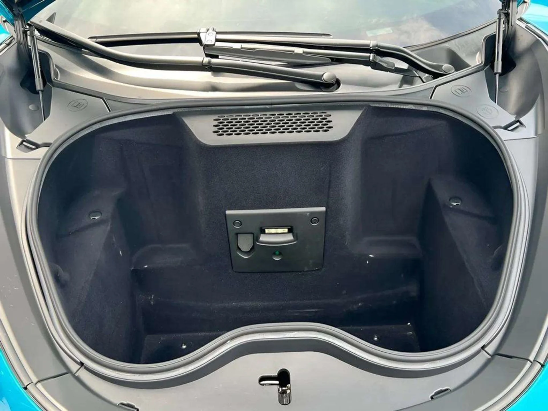 mph020_2592730264_6020fbd8f3258c24369c07d03bb47f46x_9352ccc56b