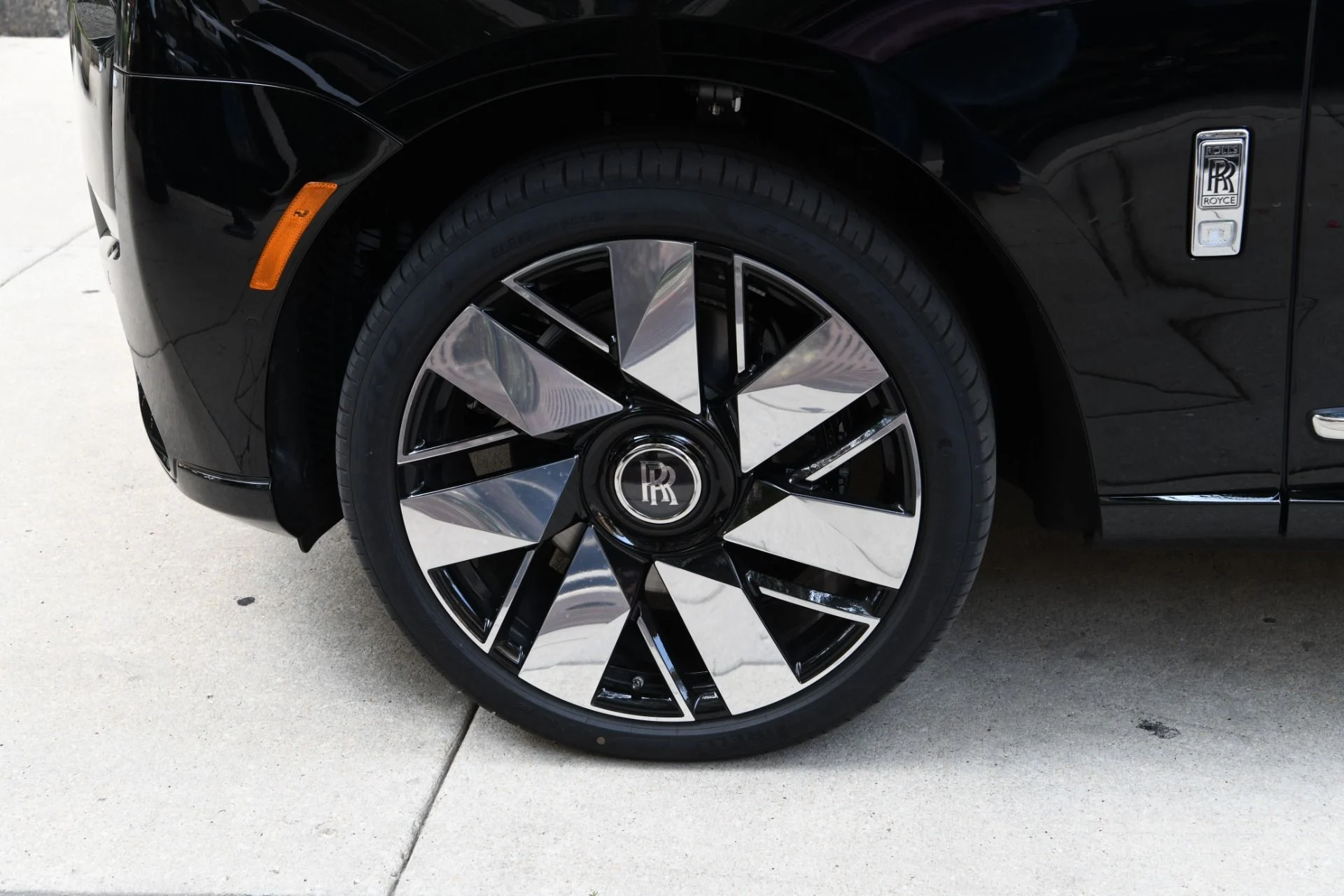 mph020_2593853984_11911_p22_l_bc0358cfaa