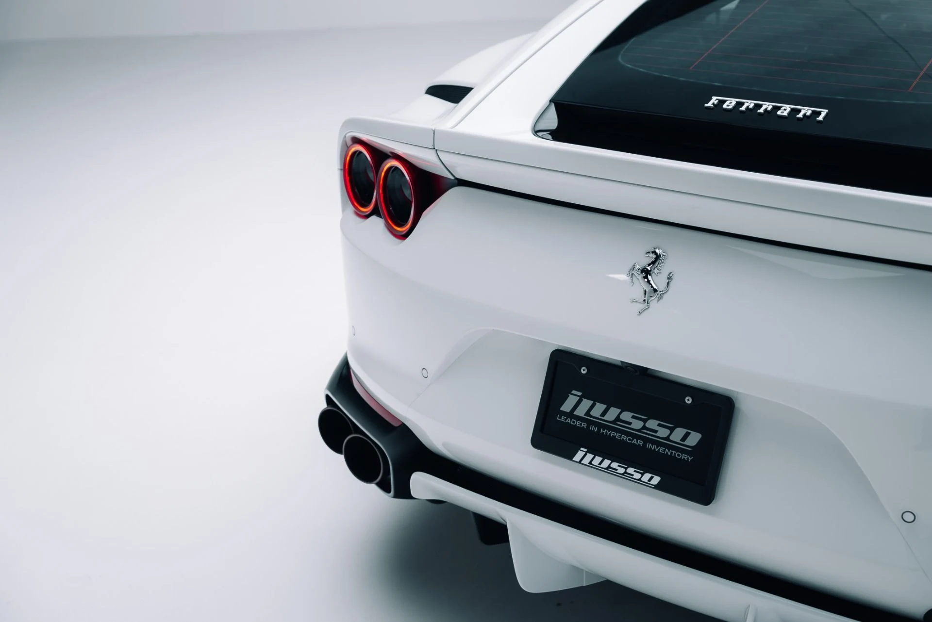 mph020_2596597180_Used_2019_Ferrari_812_Superfast_1762893591_4a84057dd9