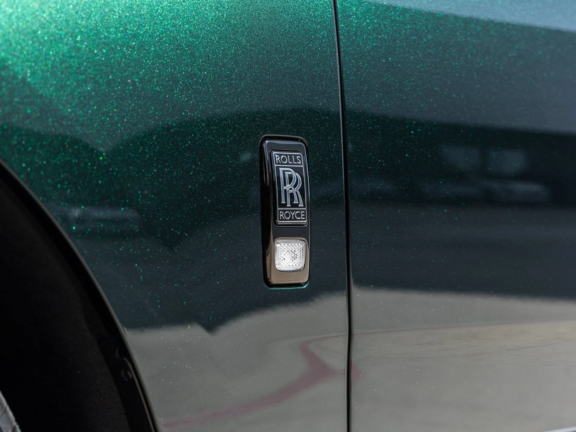 mph020_2605972878_21_c1b6808894