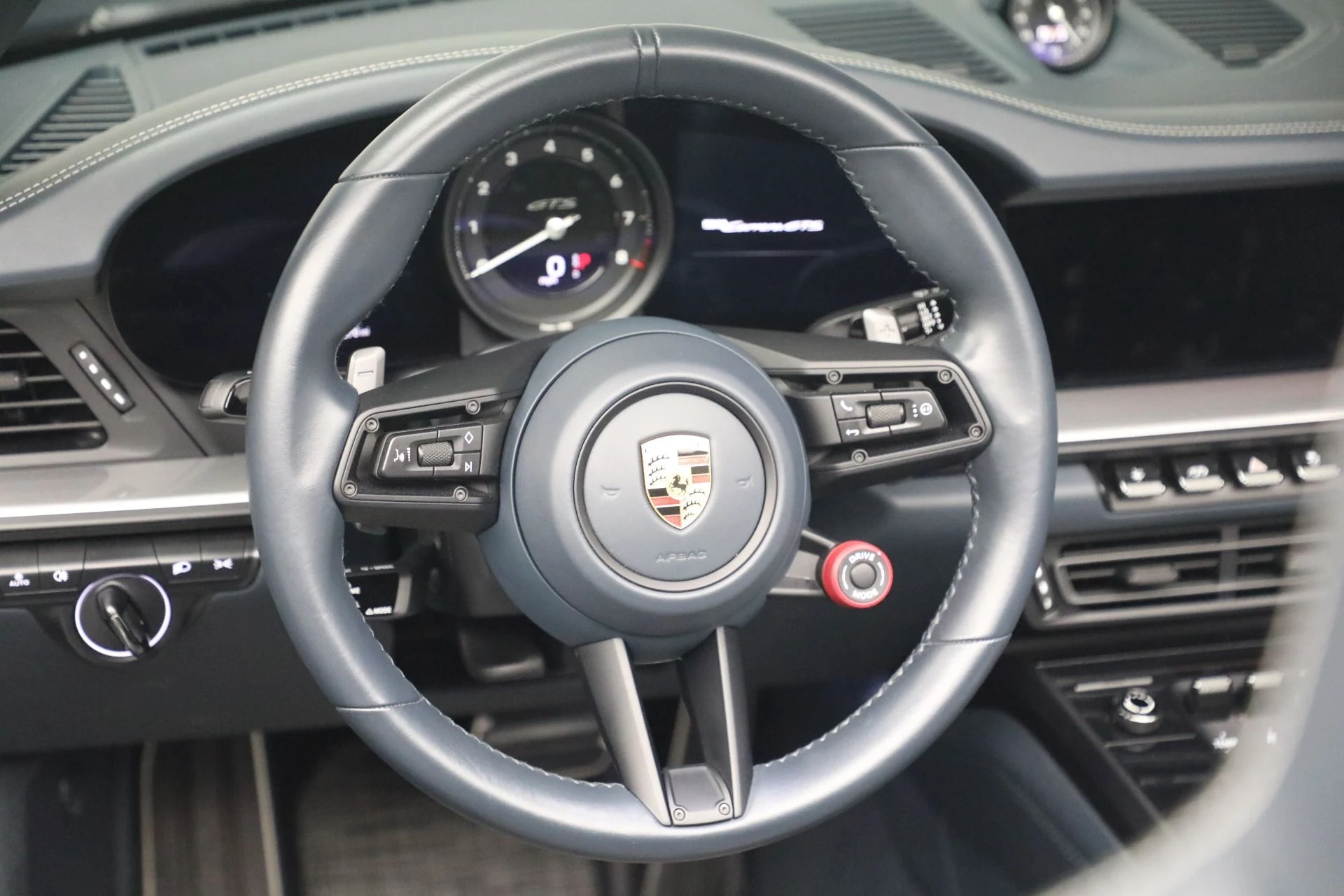 mph020_2614077945_Used_2024_Porsche_911_Carrera_GTS_1782226515_3ab82d2e86