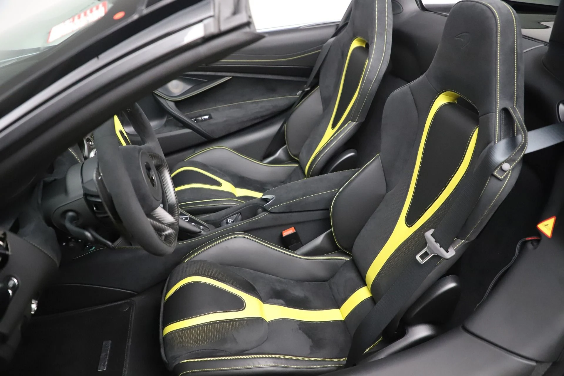 mph020_2629389680_Used_2020_Mc_Laren_720_S_Spider_c7d56c6ff6
