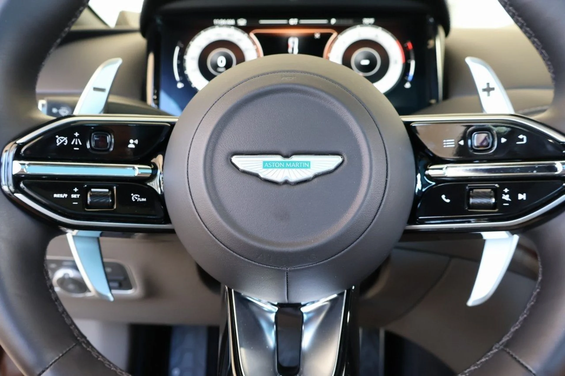 mph020_2645081302_21_19fa9e9799