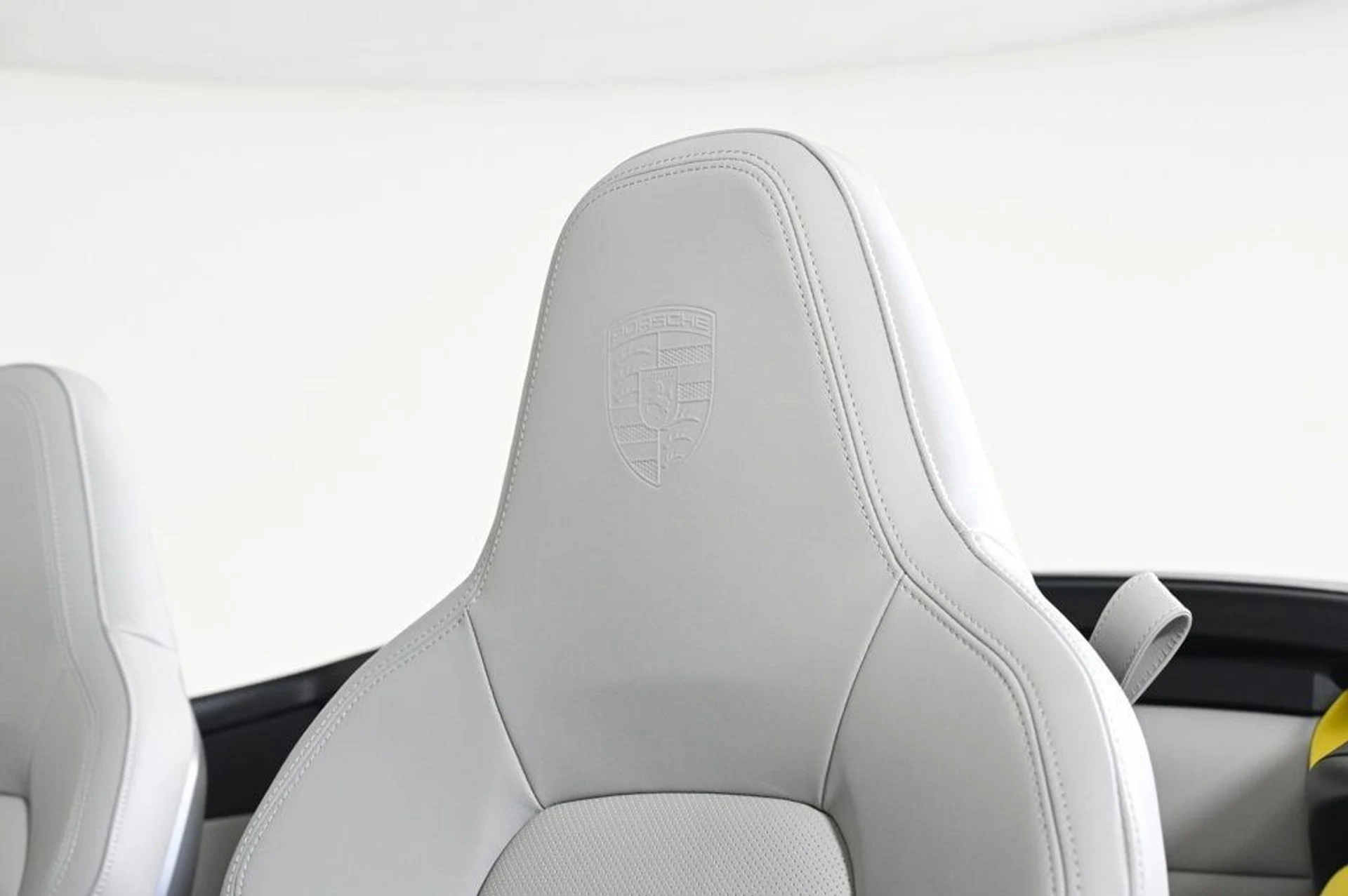 mph020_2647540475_a0463f90296d44e7a132327225c96ec1_897026170f