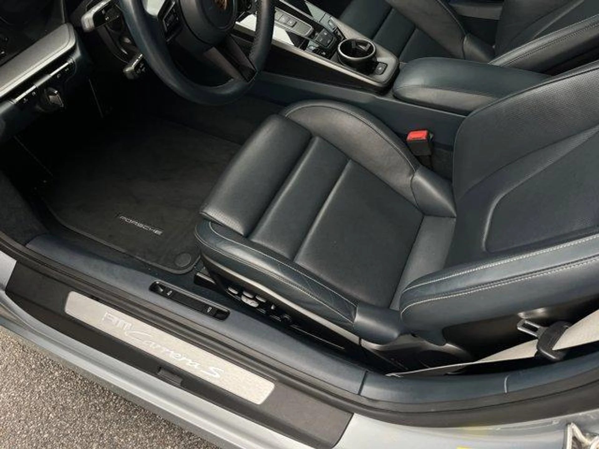 mph020_2648503823_JKJ_1xmqa_Ep_NY_Di4_Yn_M81_Tg7_R7_LQ_4d2cf04d6d