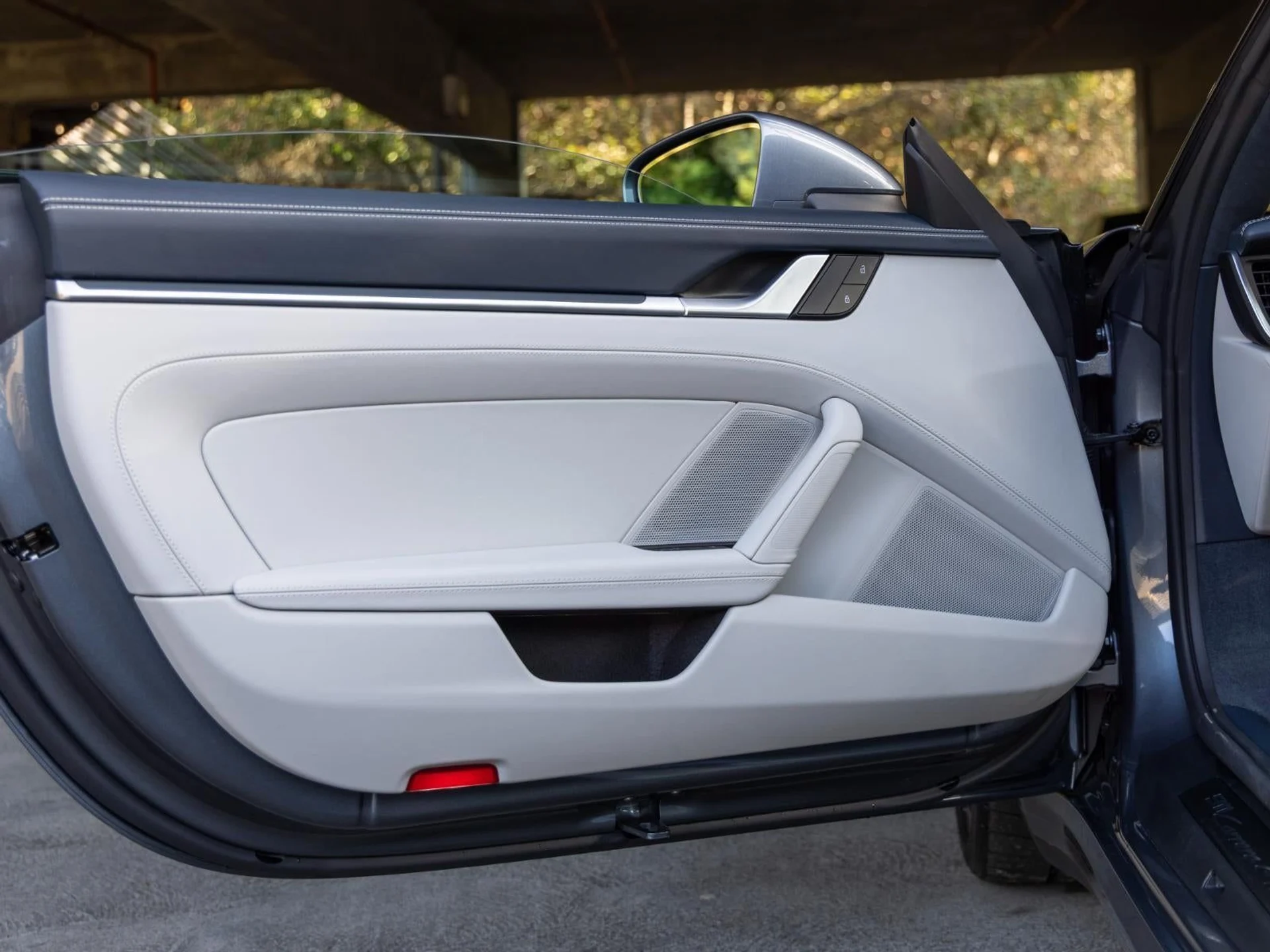 mph020_264889662_21_2a88a16ba7