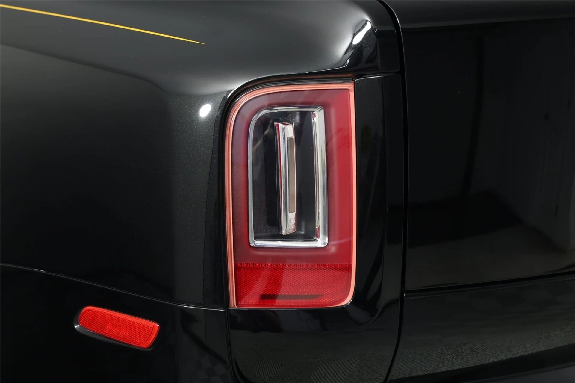 mph020_2658338119_304a53052f511f436034515b3bf8555f_2484059034