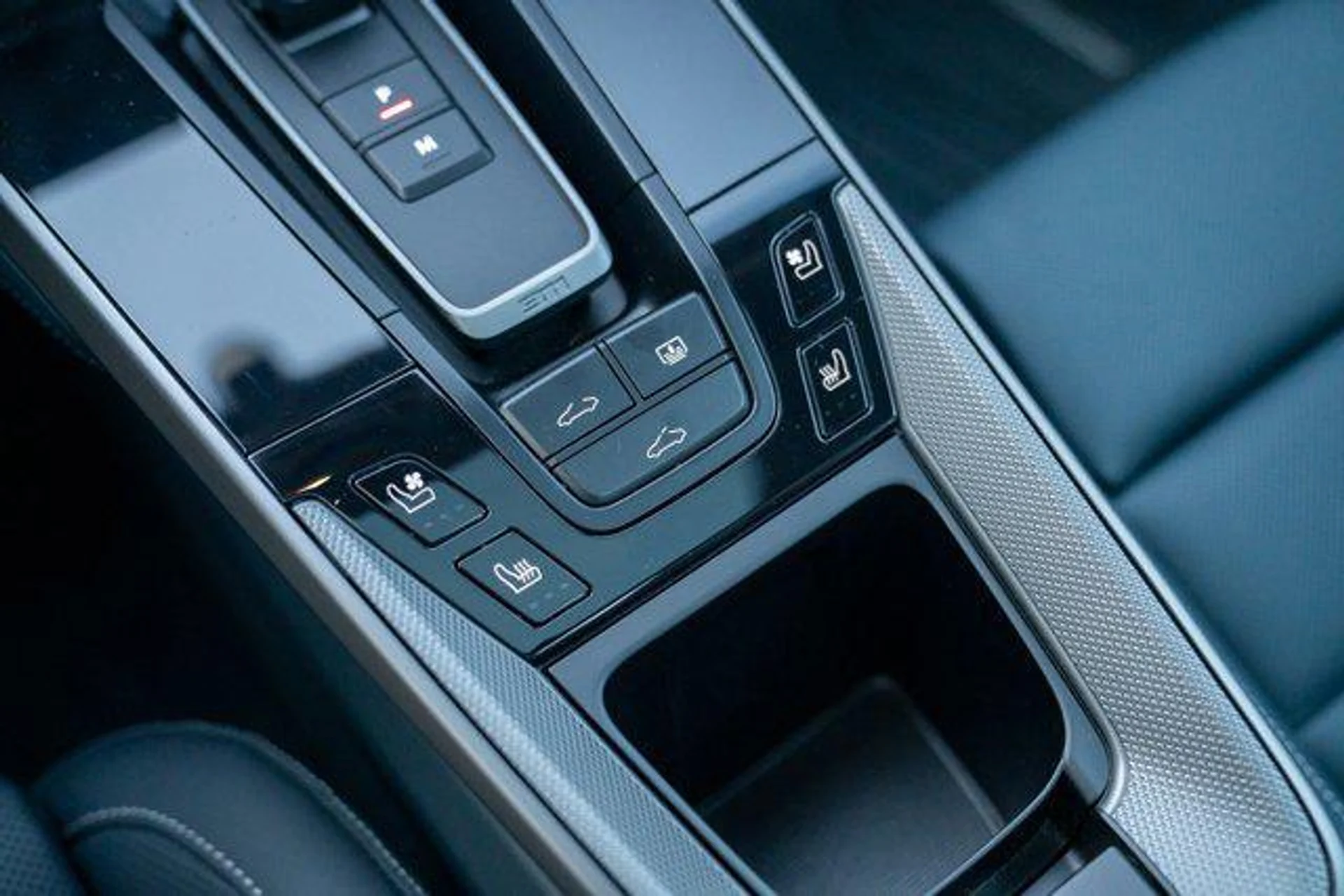 mph020_2659557780_W_Wjk_U_Au_Fa_N9y_Iz6r8_j_Kbfyt_Y_Qc_a606dbbf16