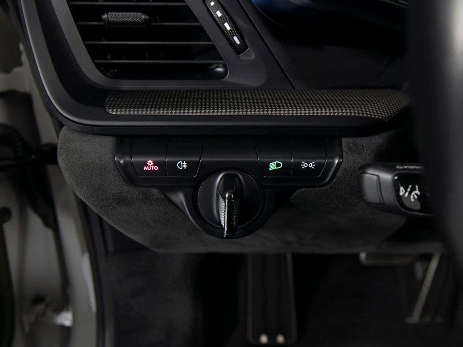 mph020_2666295937_q_XEZ_0_Oe7_En_S_Vt_pby_E2_LA_Ye_Ku1_M_fd4046c28a