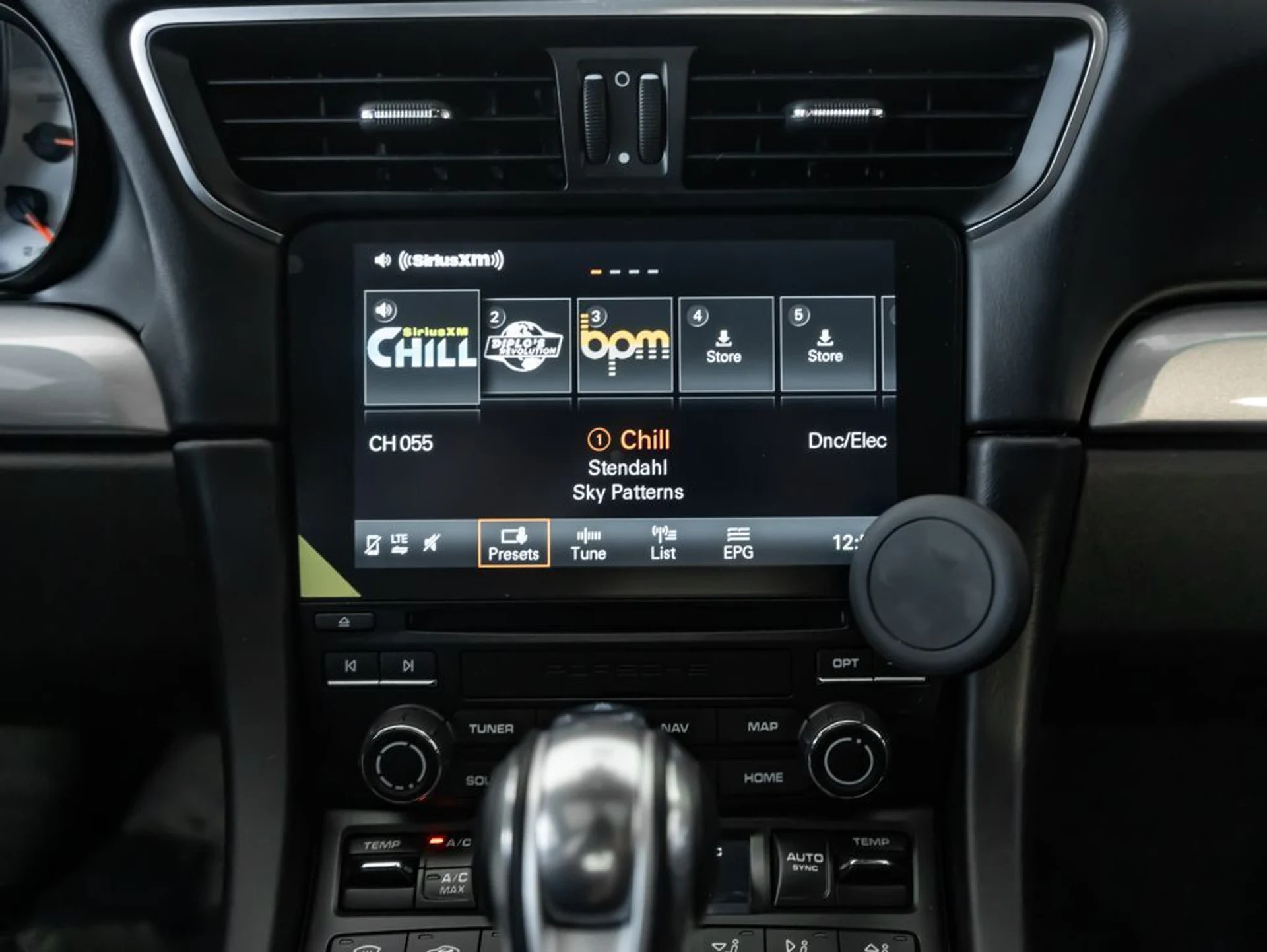 mph020_2673444039_dc78741a2b25655c5e747a5e64e47fcd_2abe27185c